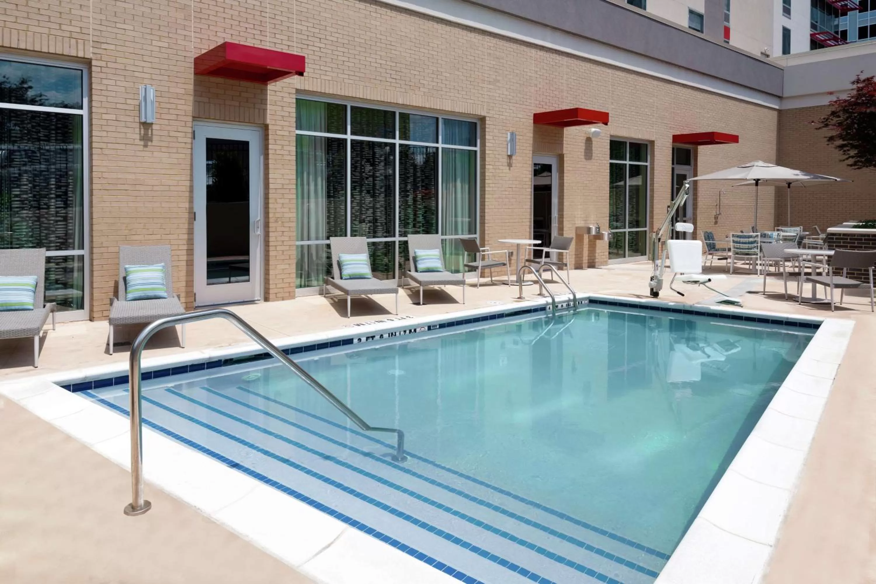 Pool view in Hampton Inn & Suites Atlanta Buckhead Place