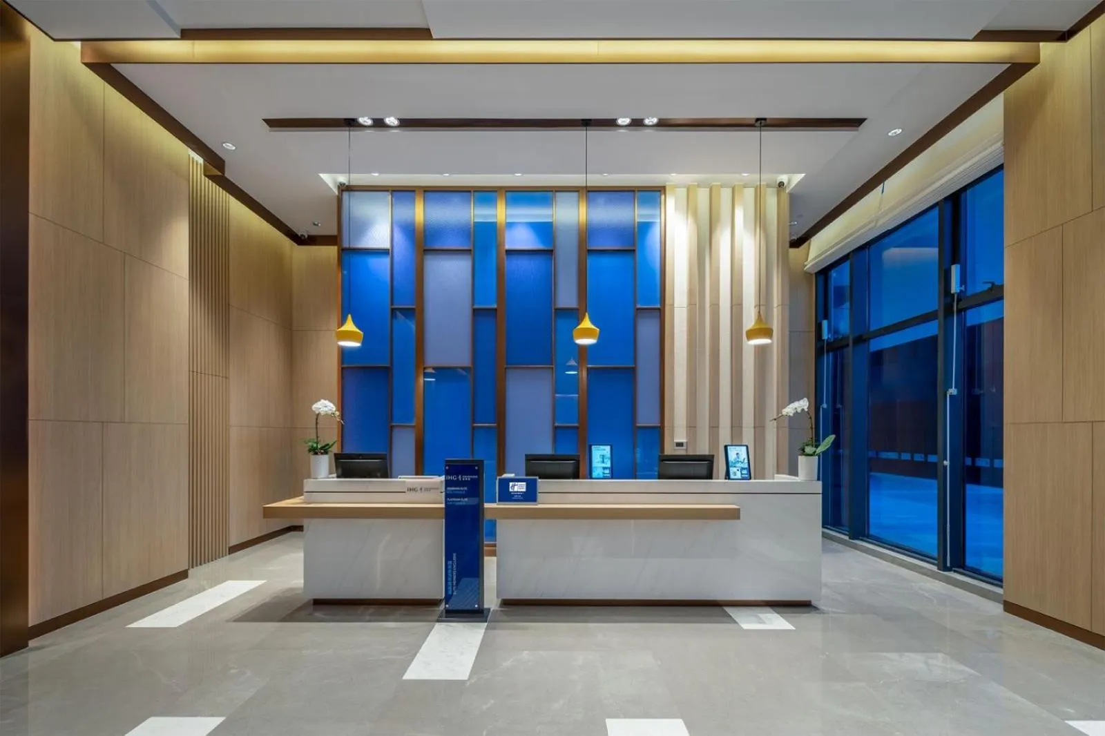 Lobby or reception in Holiday Inn Express Shunde Daliang by IHG