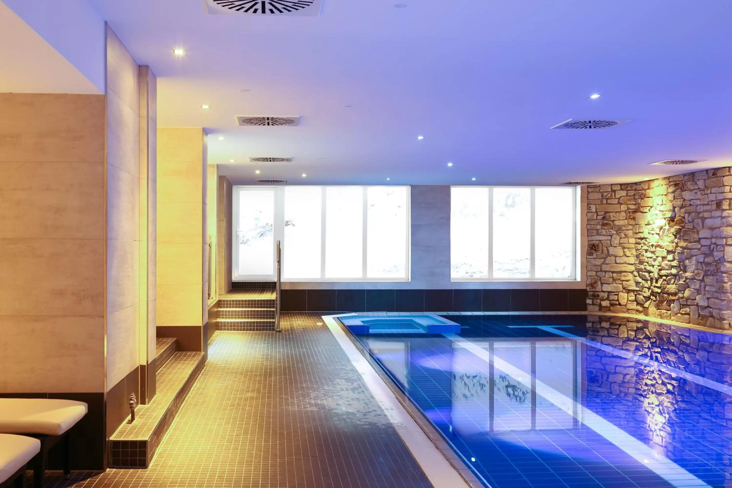 Swimming pool in Dorint Resort Winterberg