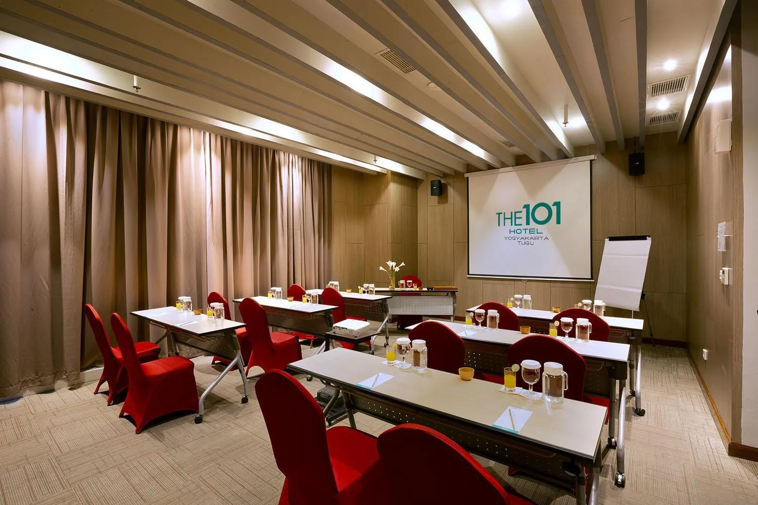 Meeting/conference room in THE 1O1 Yogyakarta Tugu