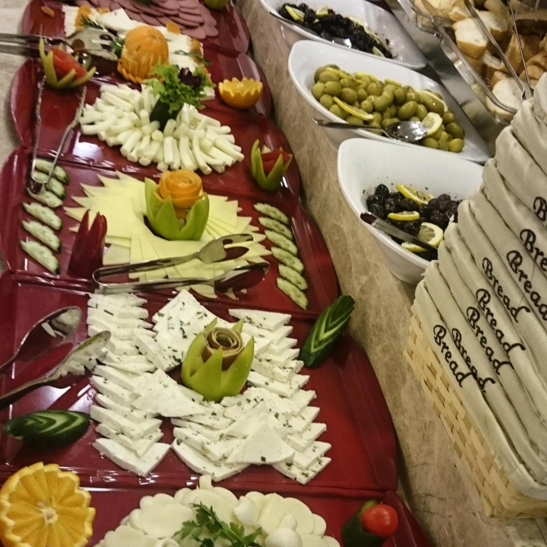 Restaurant/places to eat in Marmara Place Old City Hotel