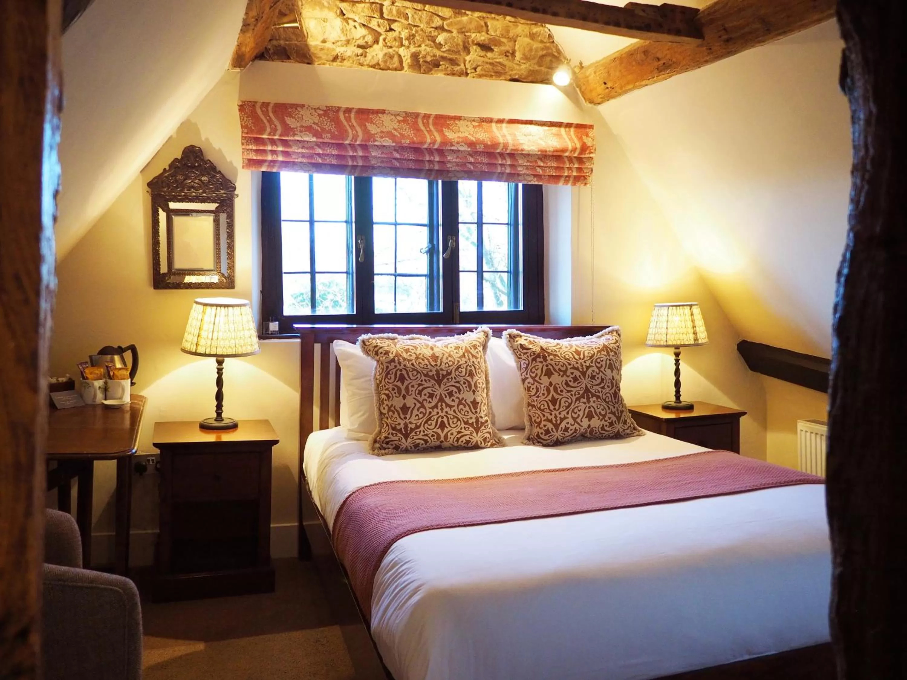 Bed in Bear and Ragged Staff