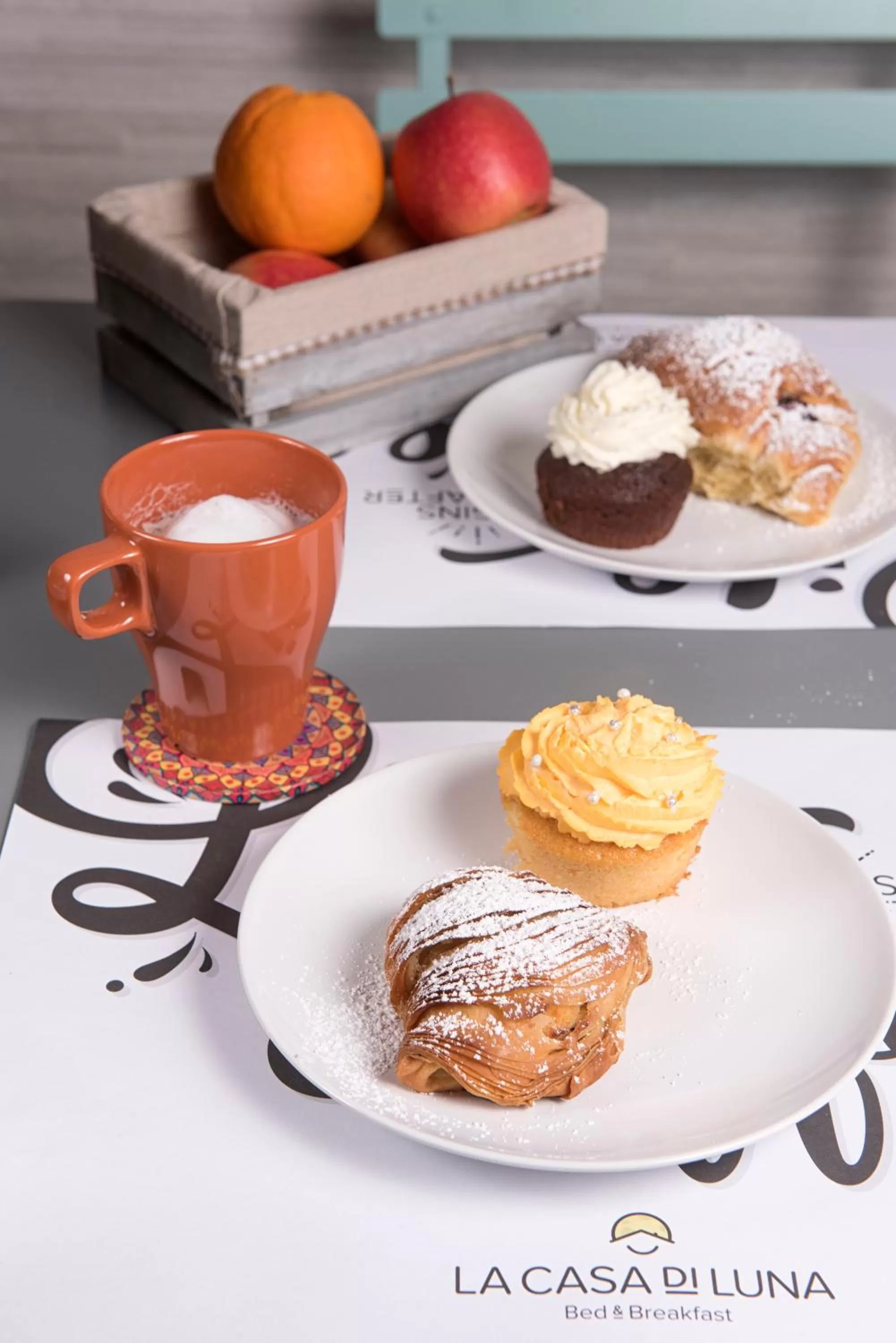 Food and drinks, Food in La Casa di Luna