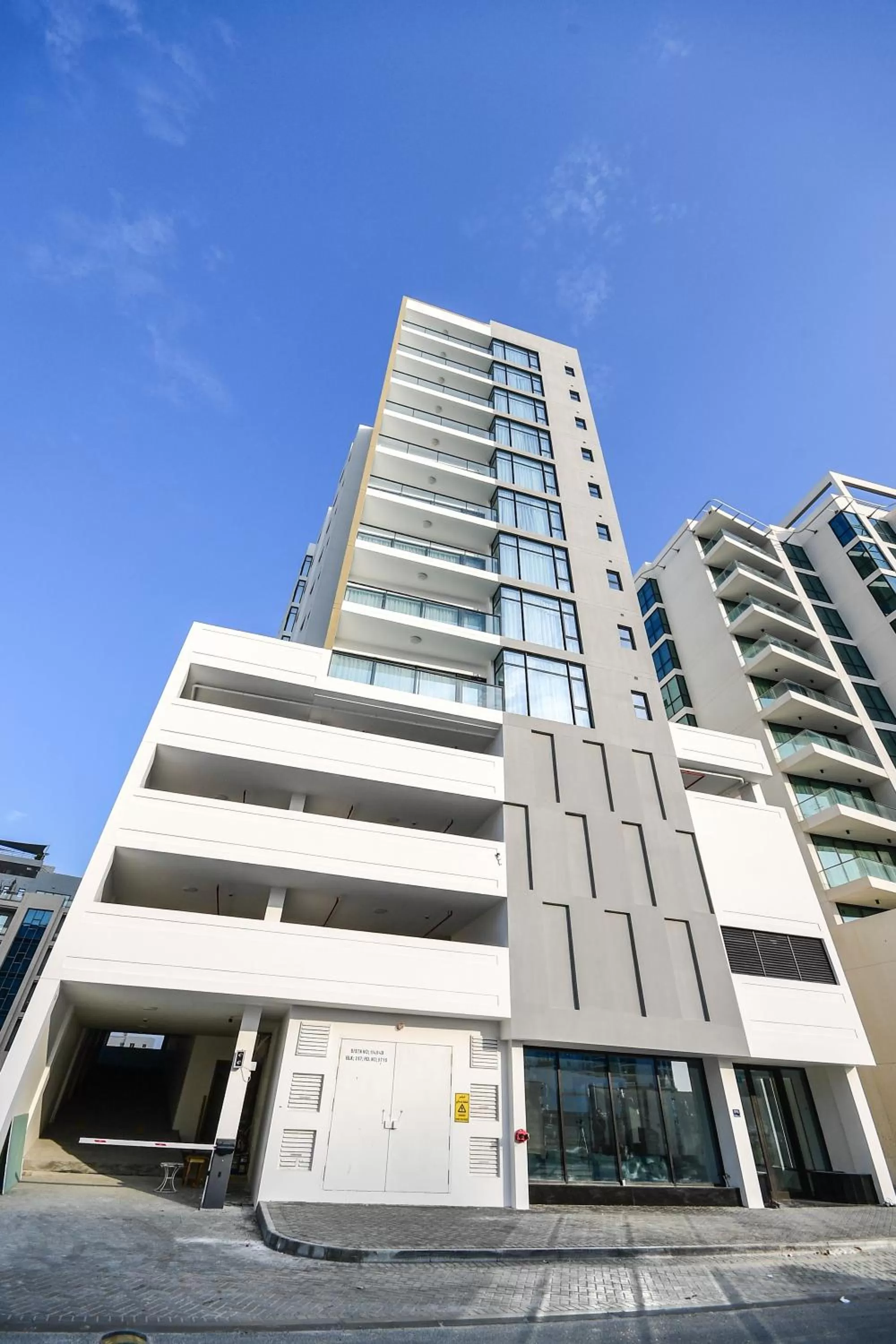 Property Building in Noor Amwaj Hotel & Apartment