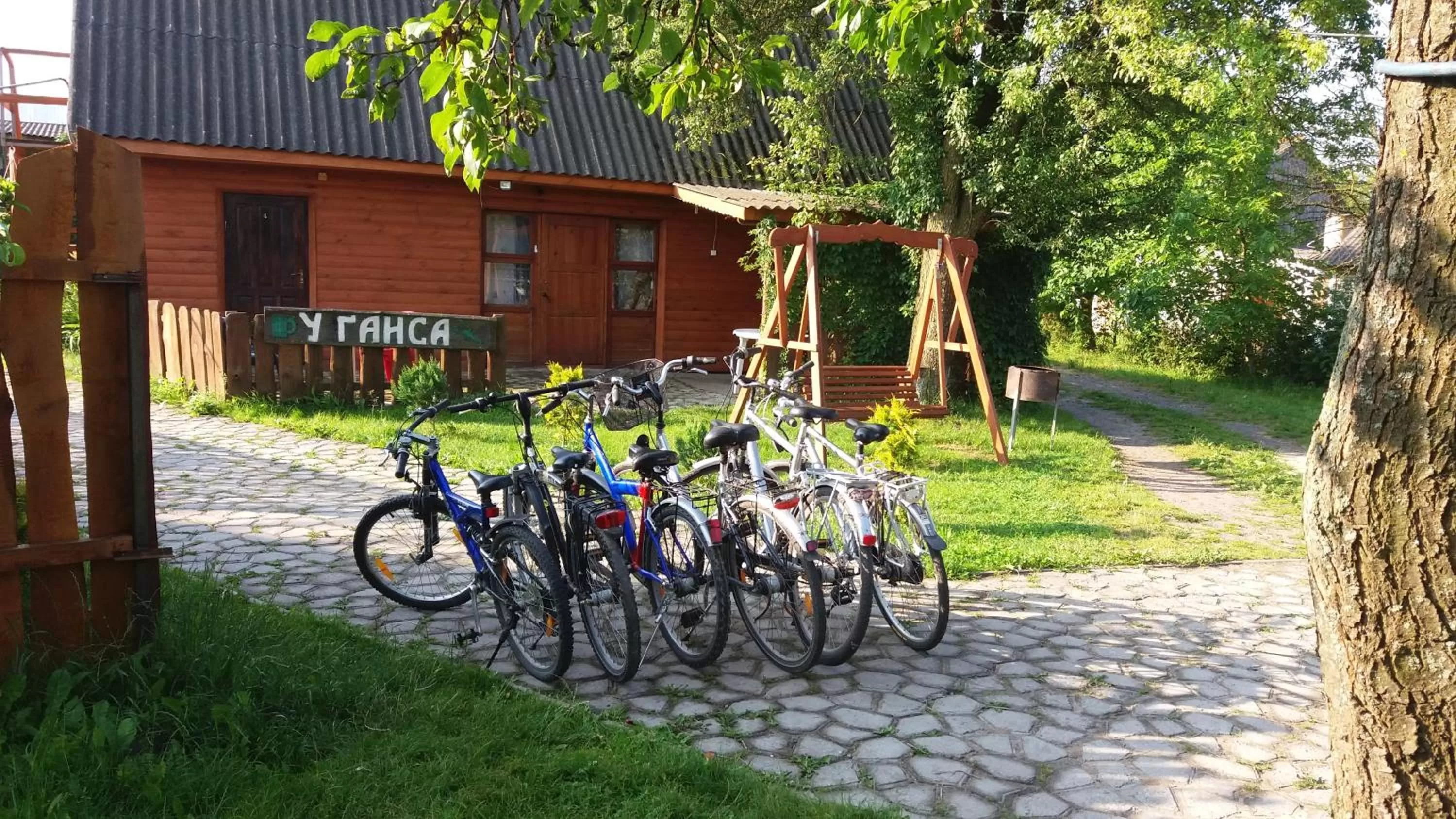Cycling in Sadyba u Gansa