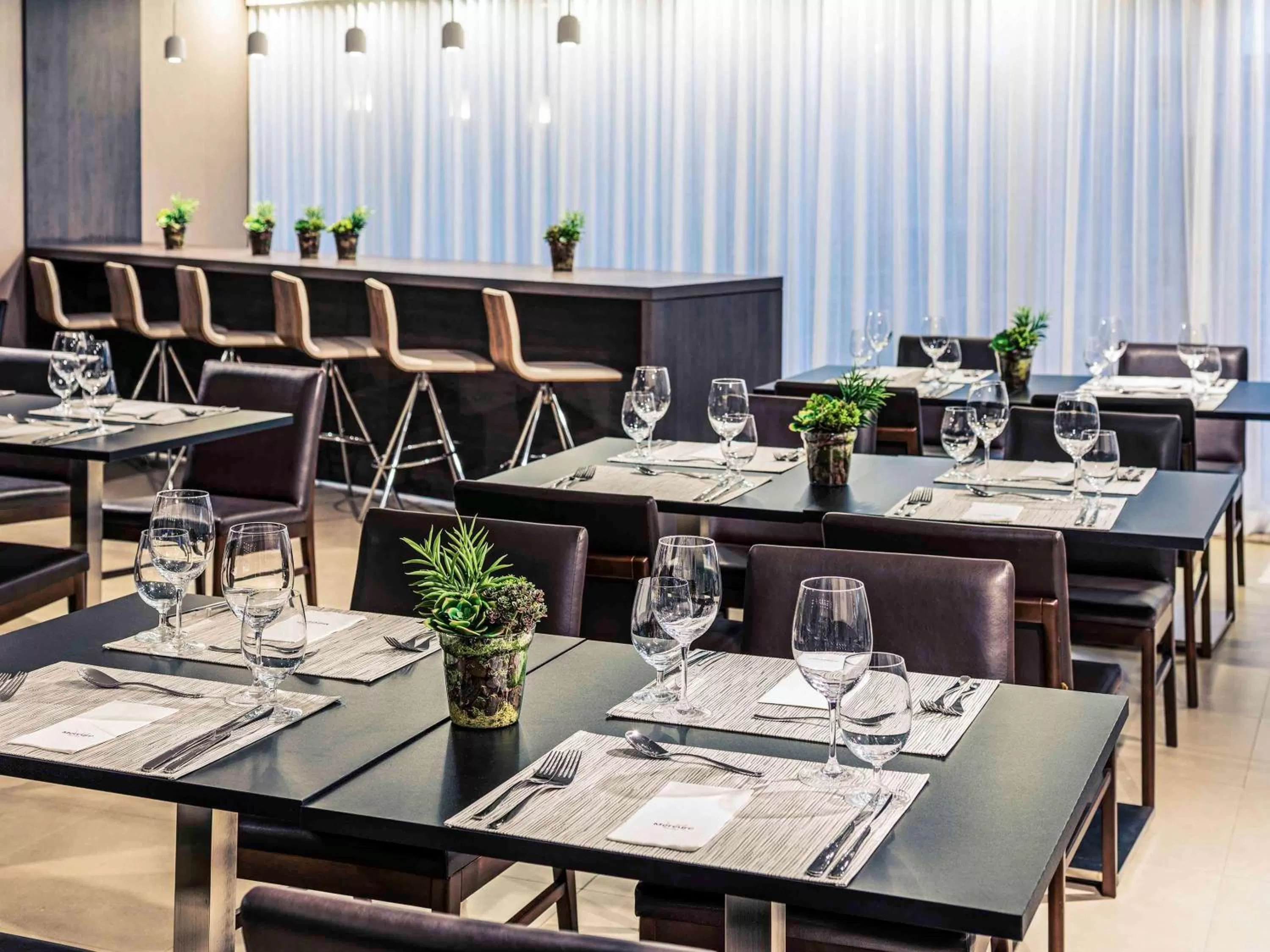 Restaurant/places to eat in Mercure Ribeirão Preto