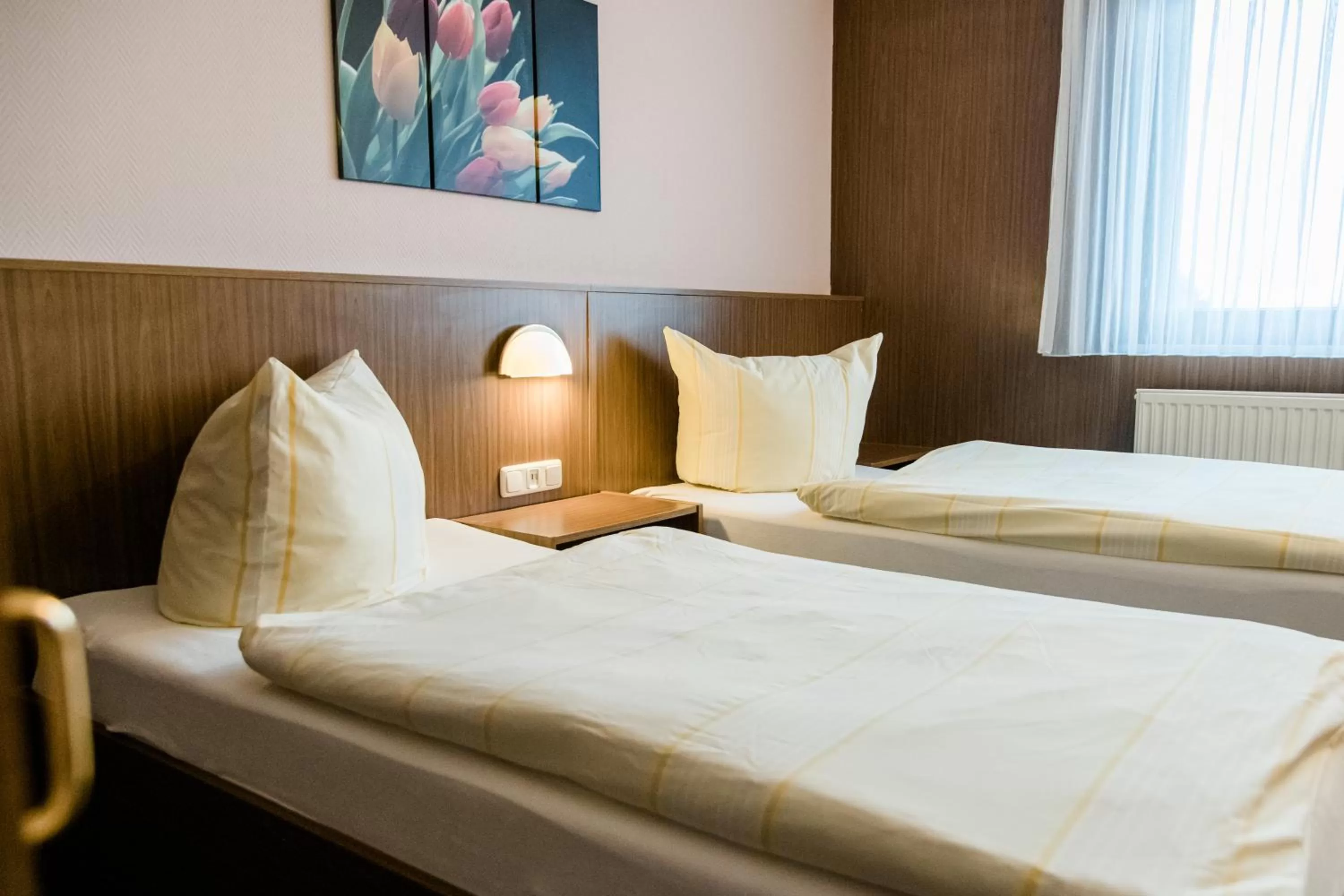 Photo of the whole room, Bed in Hotel Müller