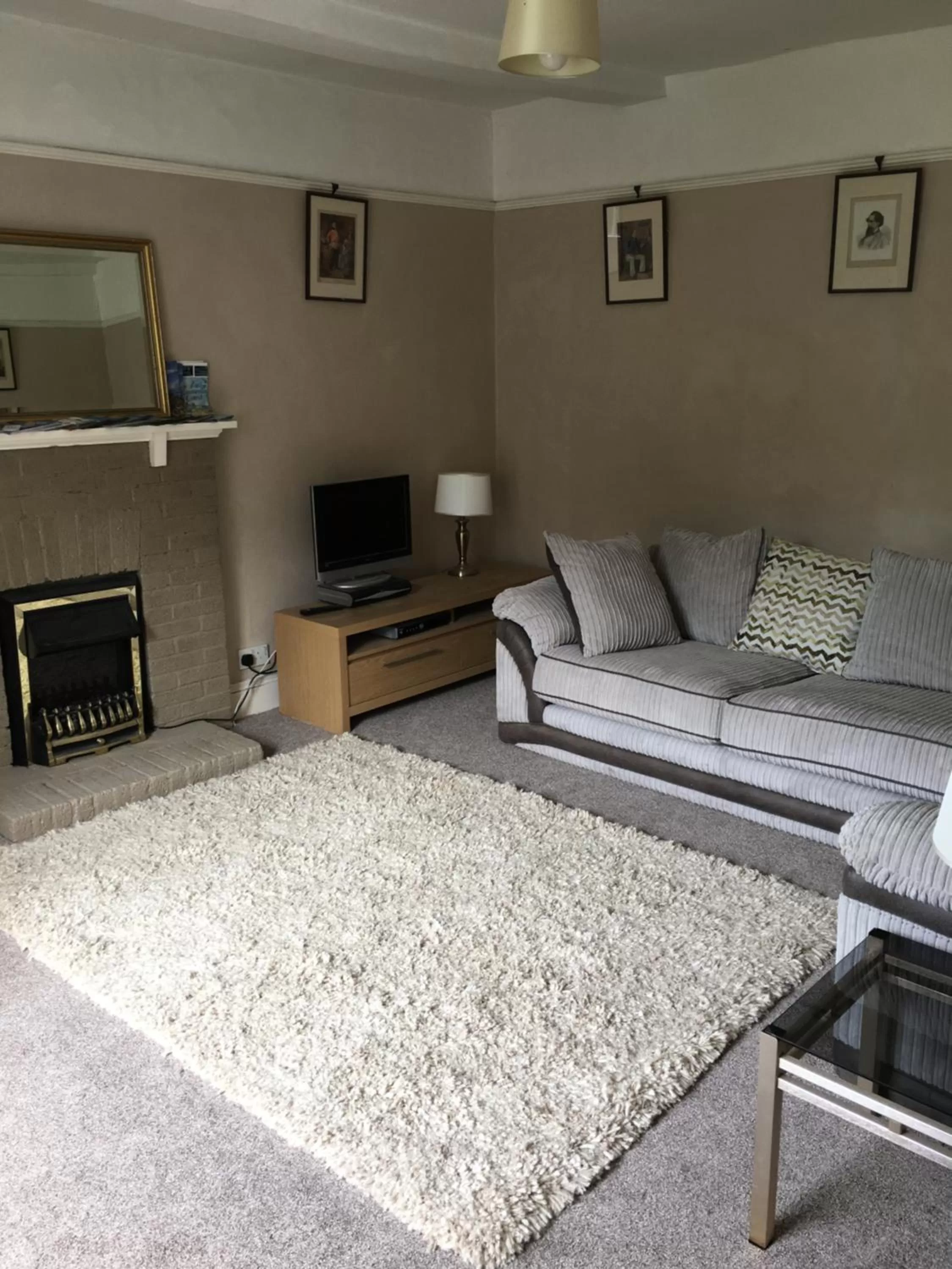 TV and multimedia, Seating Area in Ballydivity House