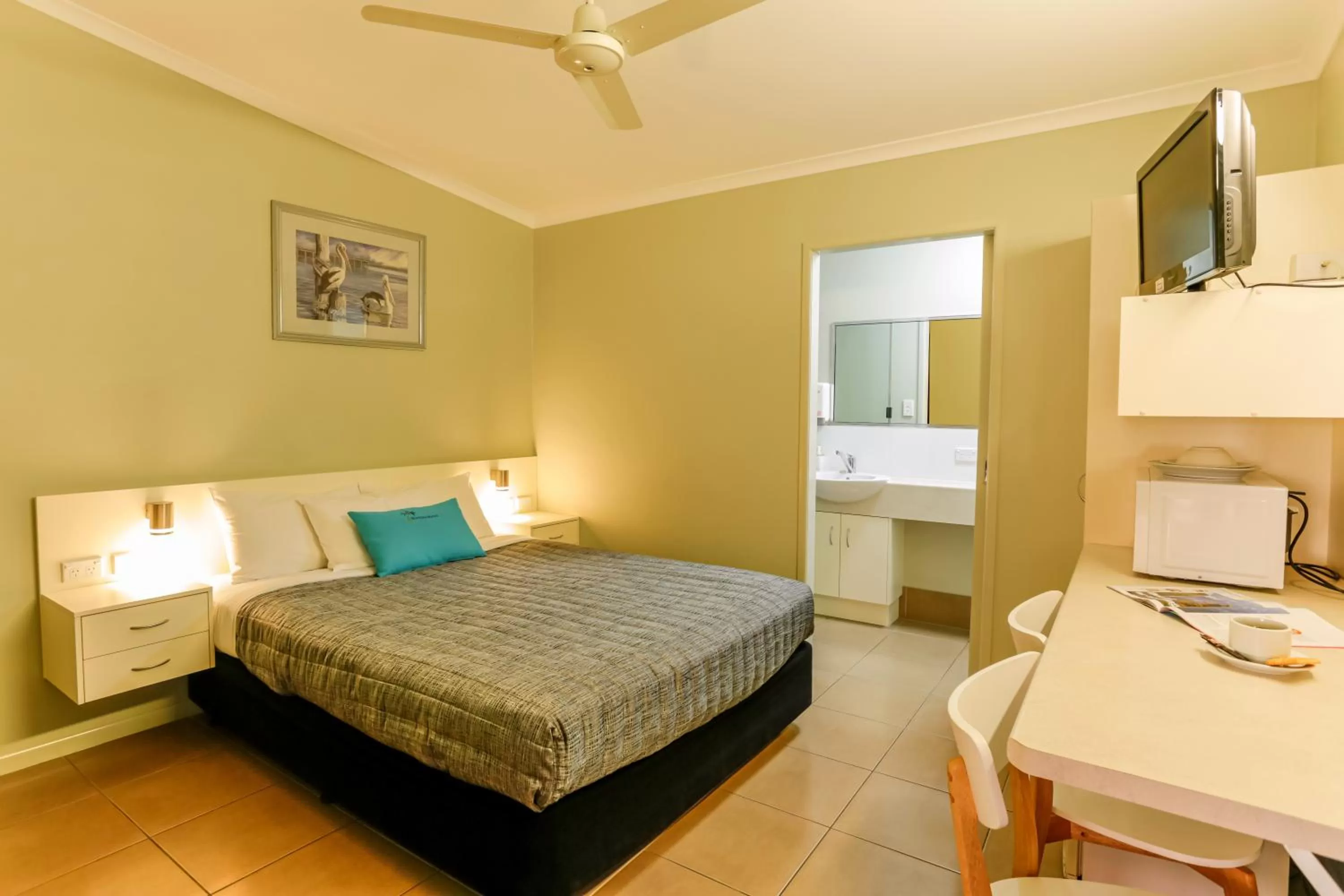 Bed in Matilda Motel