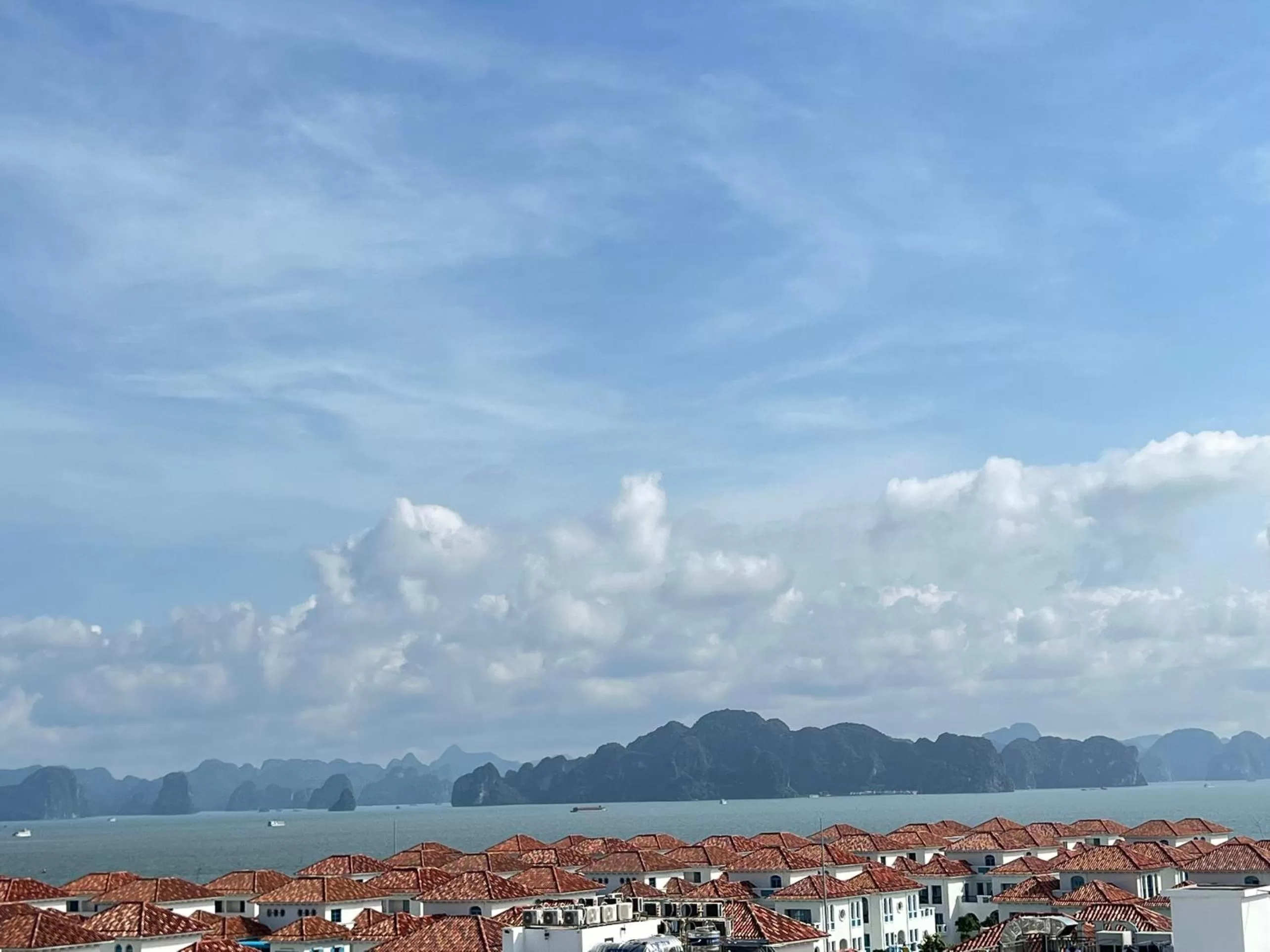 Property building in Samatha Hotel Bai Chay, Ha Long