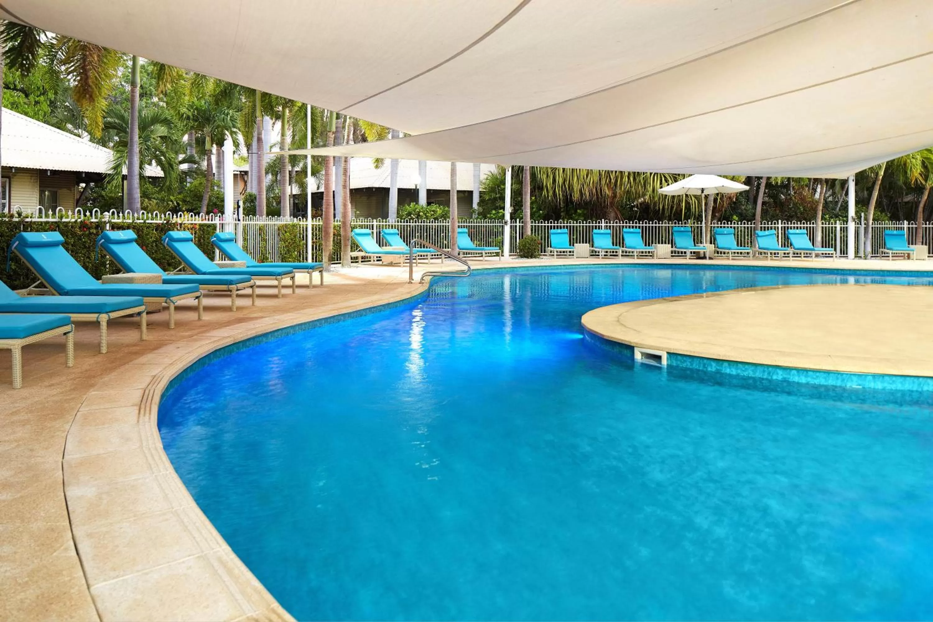 Swimming pool in Seashells Broome