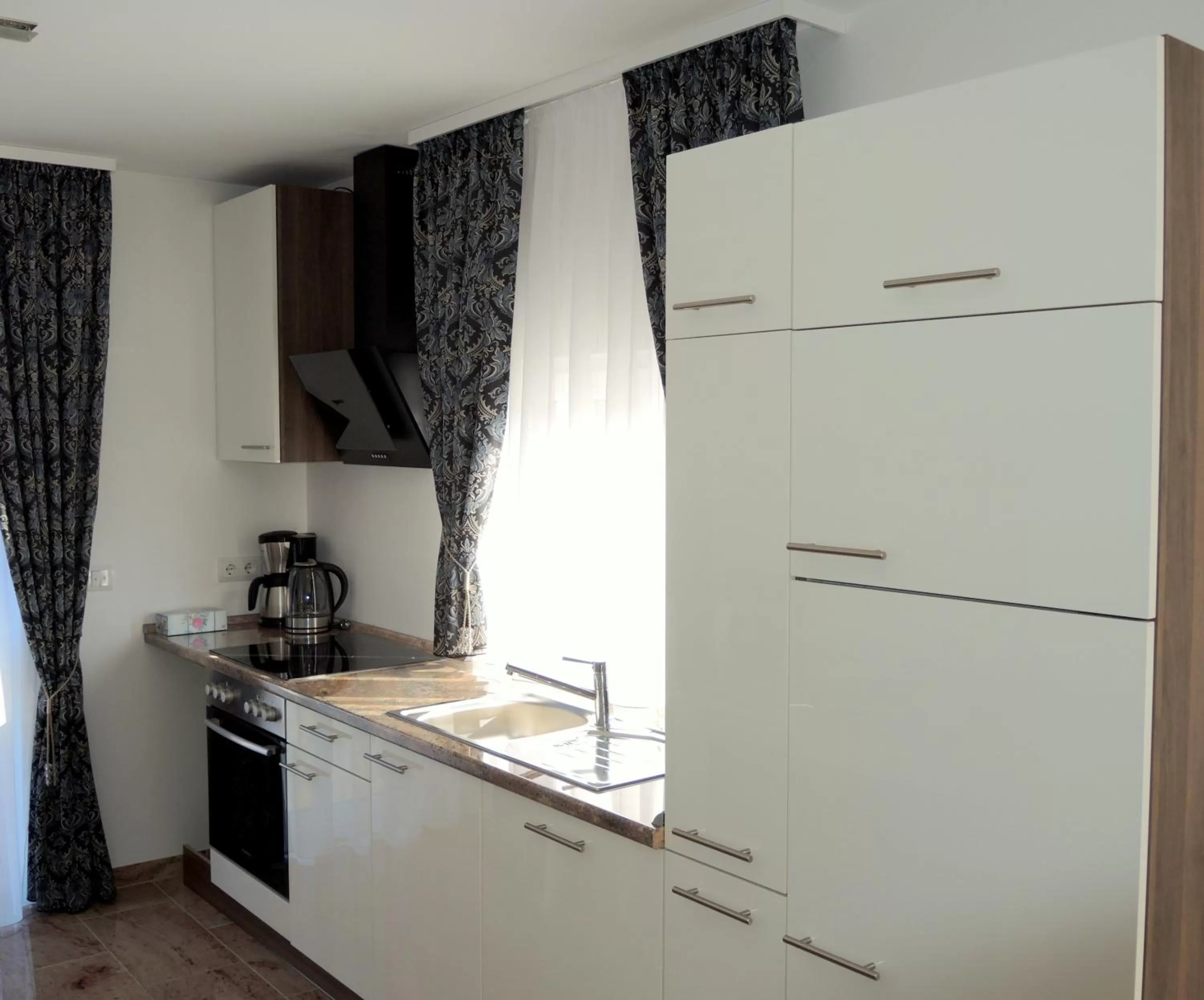 Kitchen or kitchenette in Merkel Villa Apartamente