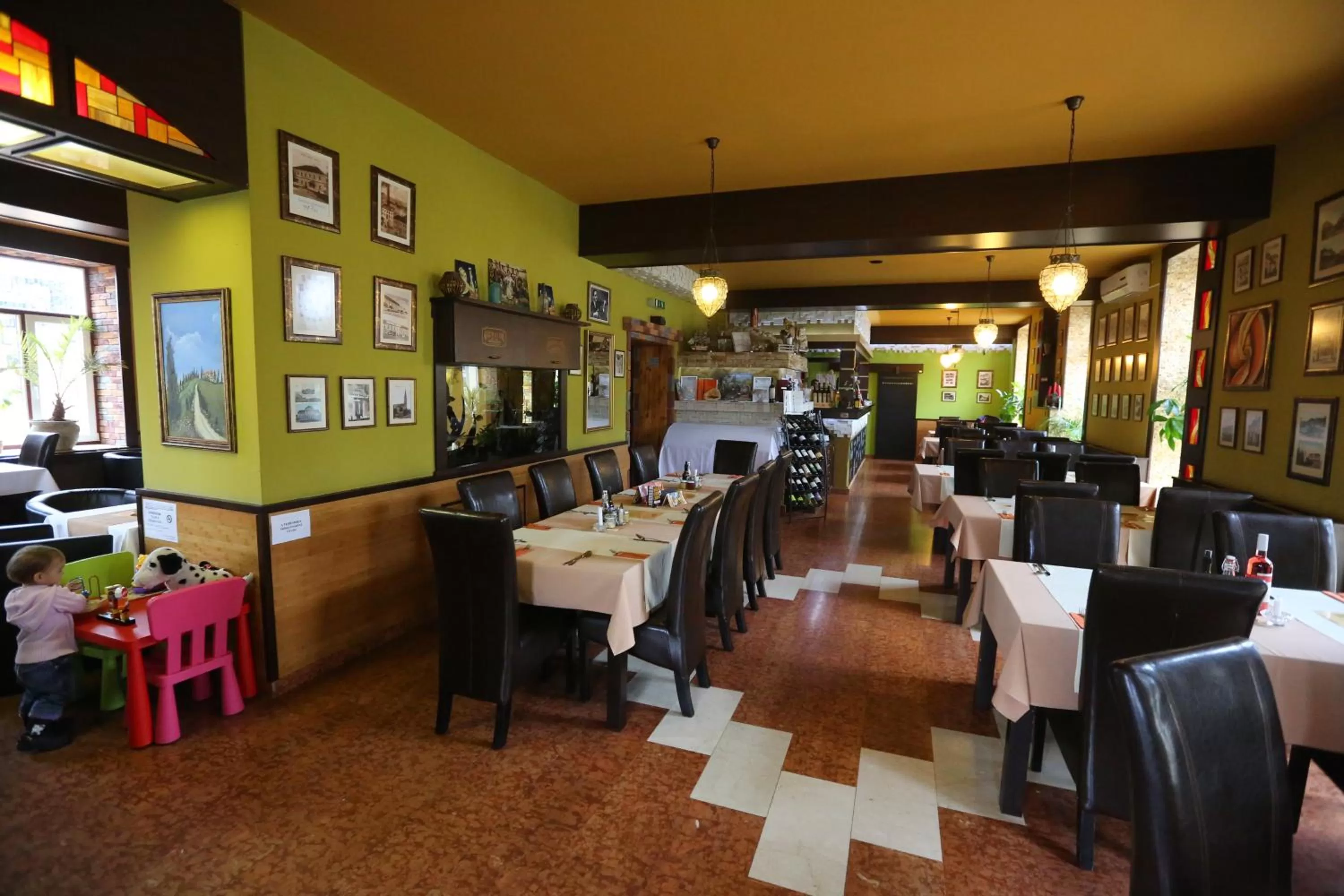 Restaurant/places to eat in Gőzmalom Étterem és Panzió