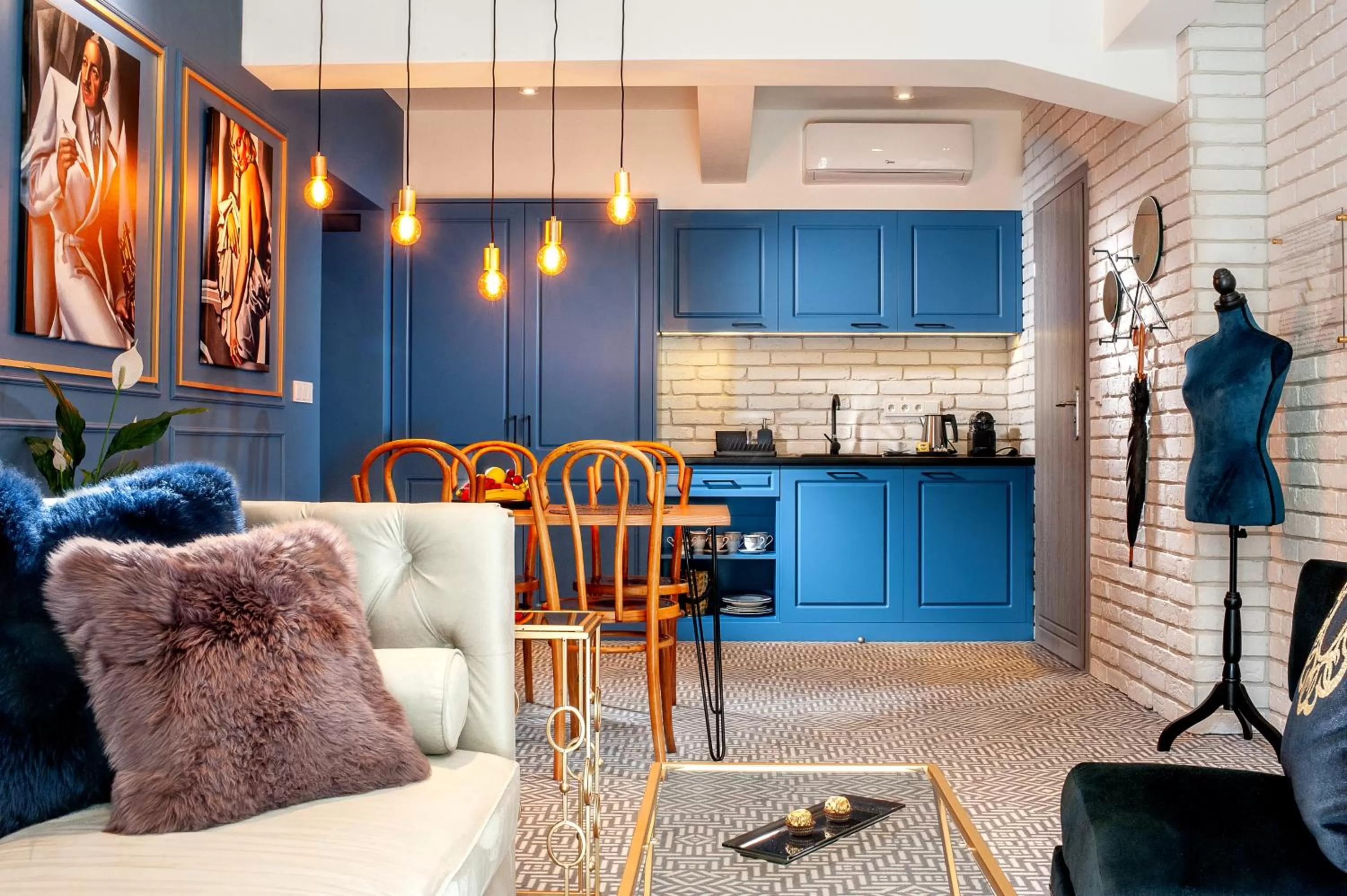 Kitchen or kitchenette in Amber Design Residence