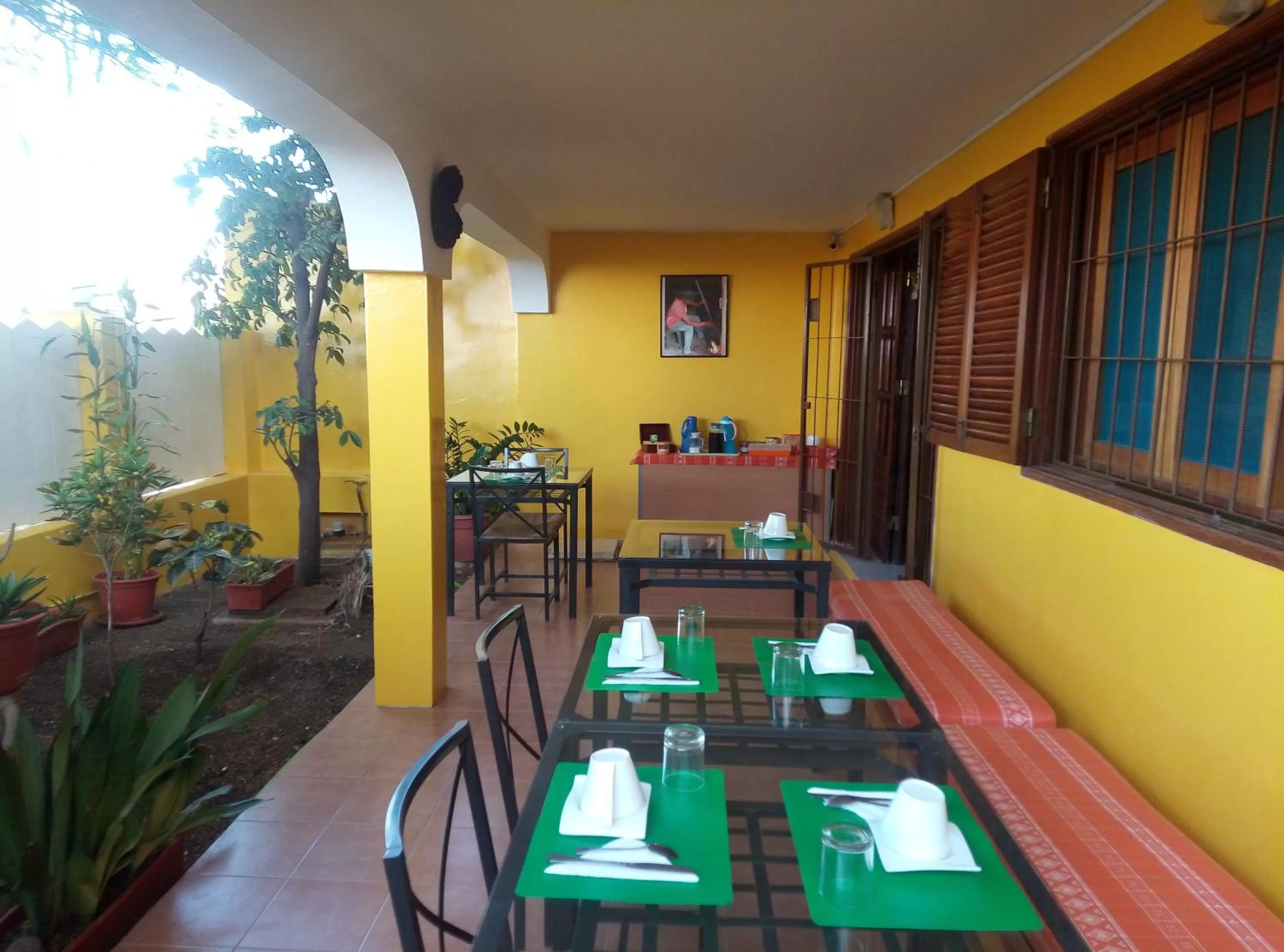 Patio, Restaurant/Places to Eat in O Jardim do Vinho