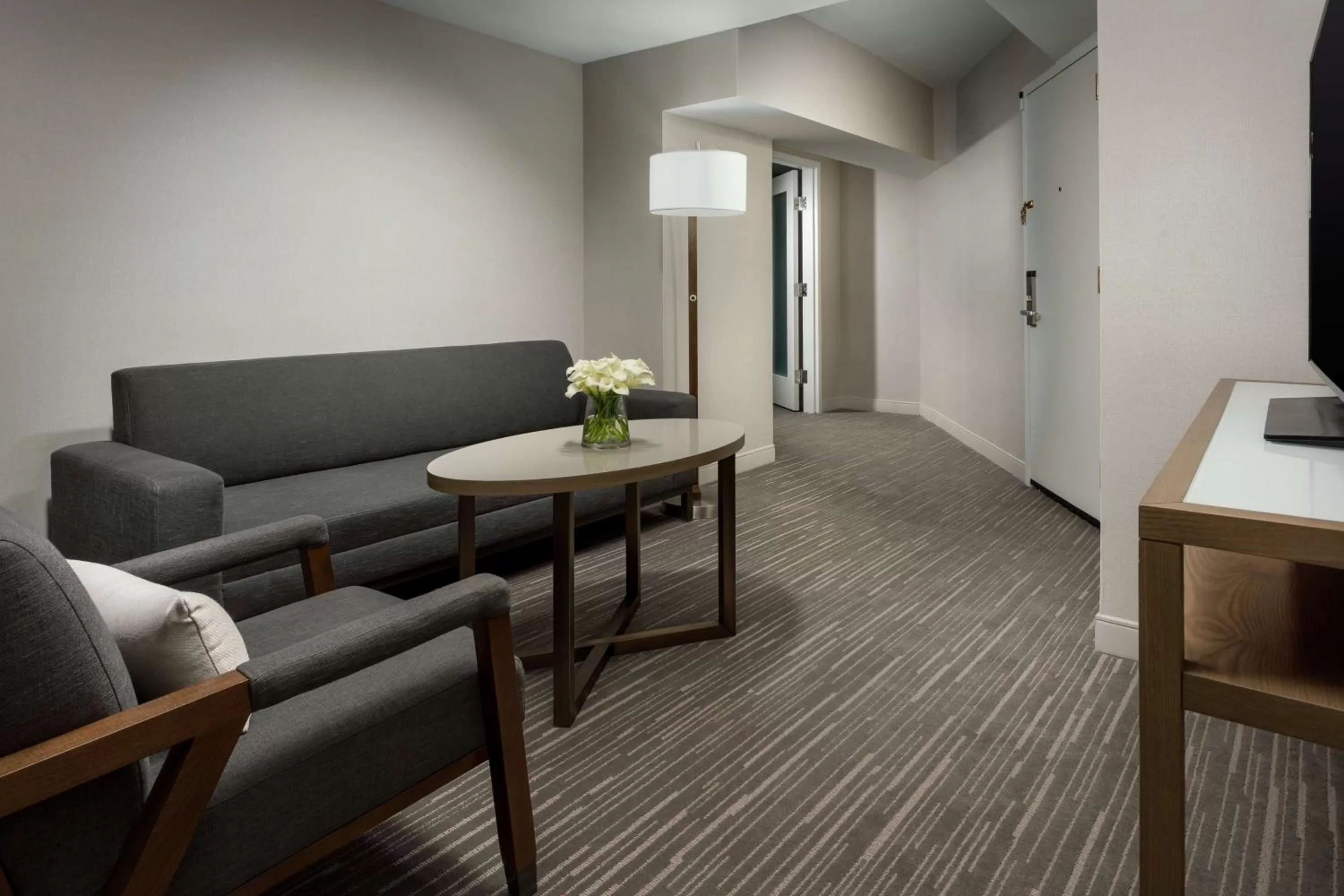 Photo of the whole room in Hyatt Regency Bethesda near Washington D.C.