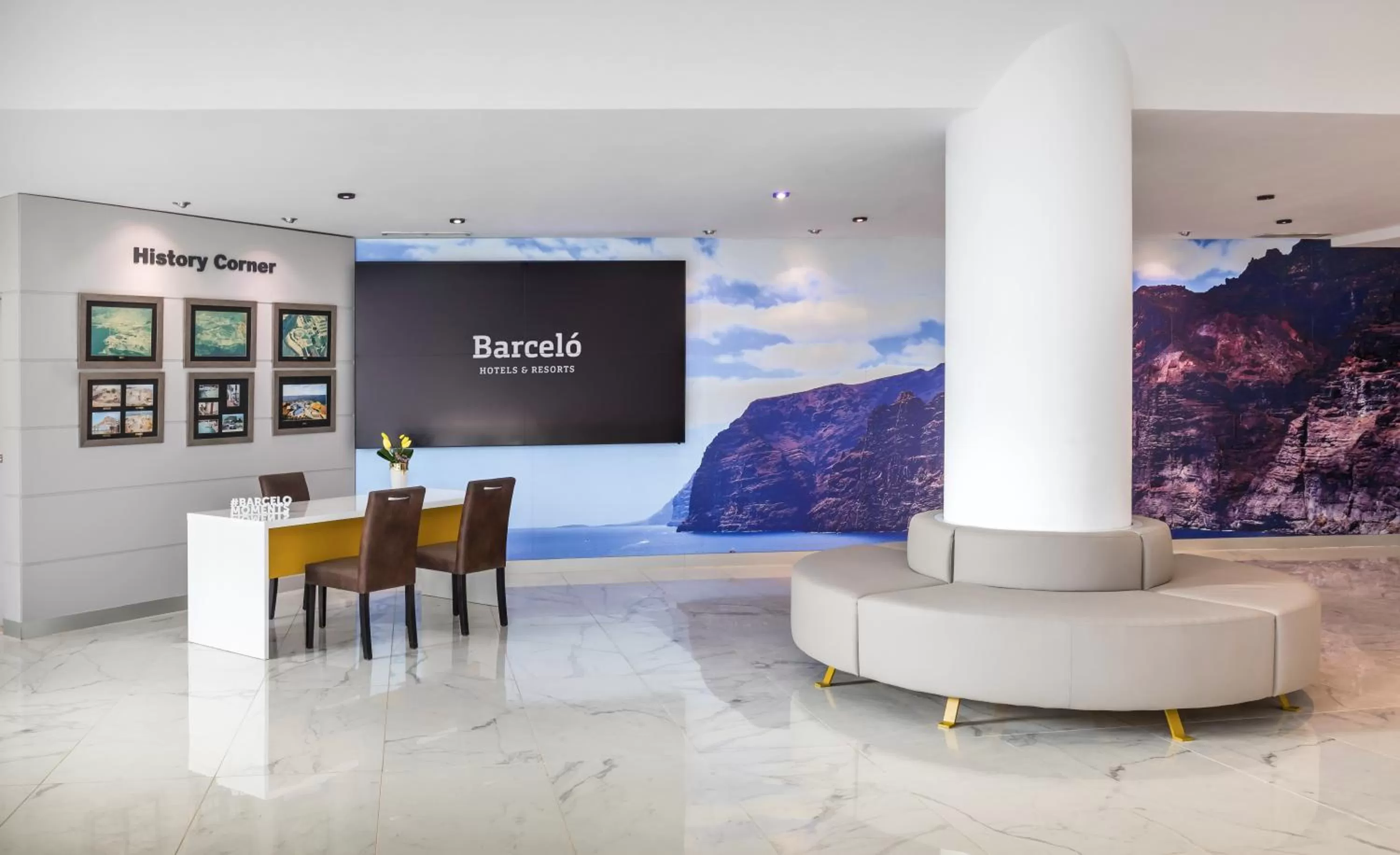 Lobby or reception in Barceló Santiago - Adults Only