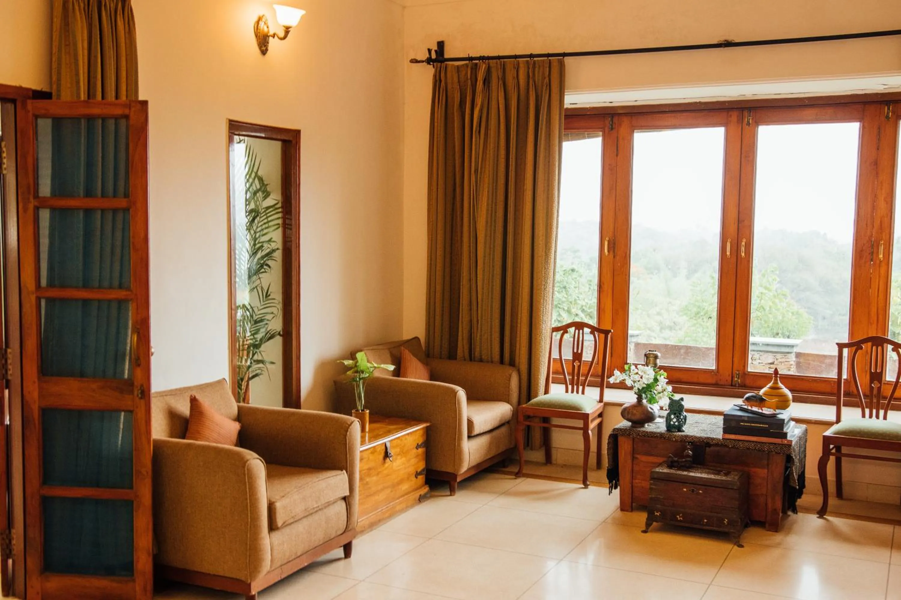 Communal lounge/ TV room in Devra Udaipur