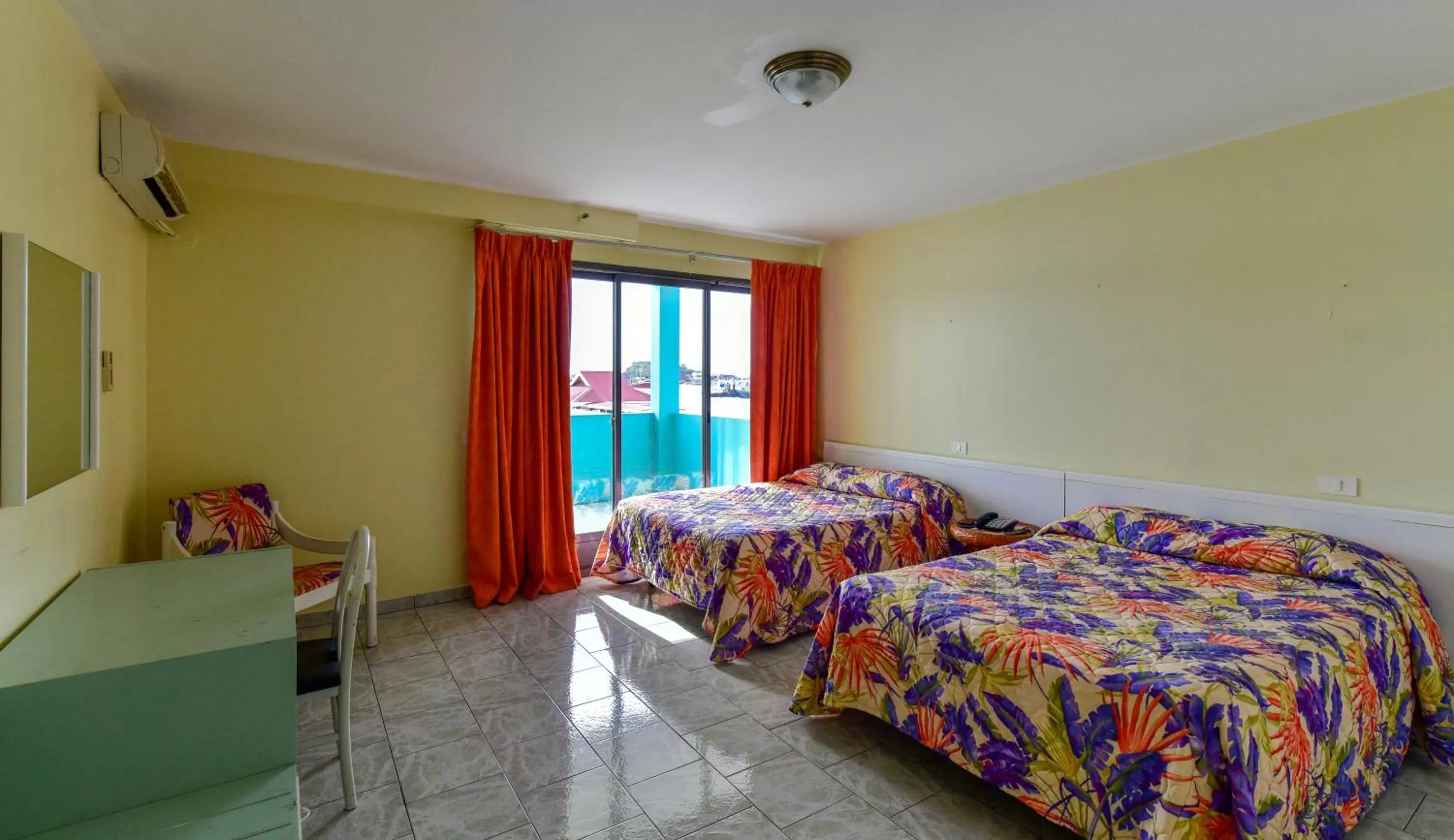 Bedroom, Bed in Heritage Hotel