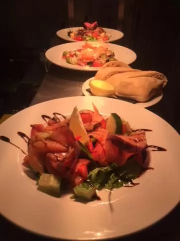 Food and drinks in The Horseshoe & Castle