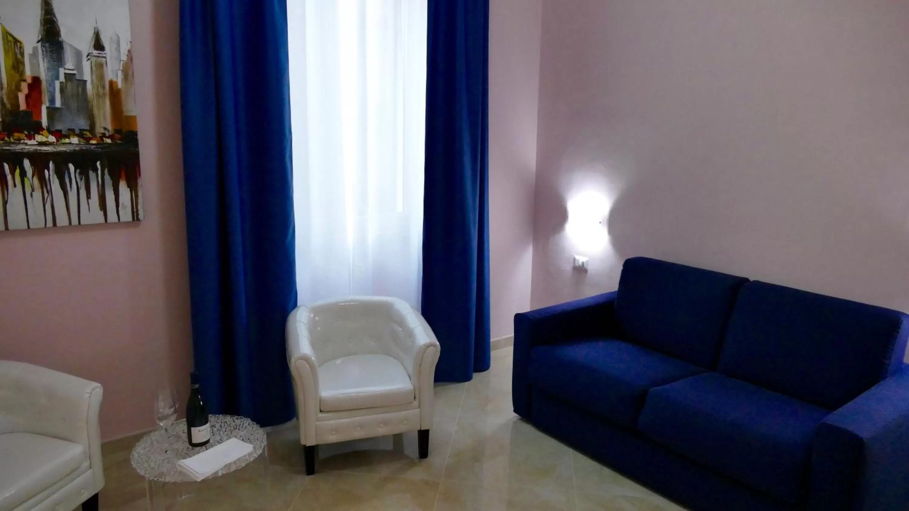 Living room in Cairoli Exclusive Rooms & Suite