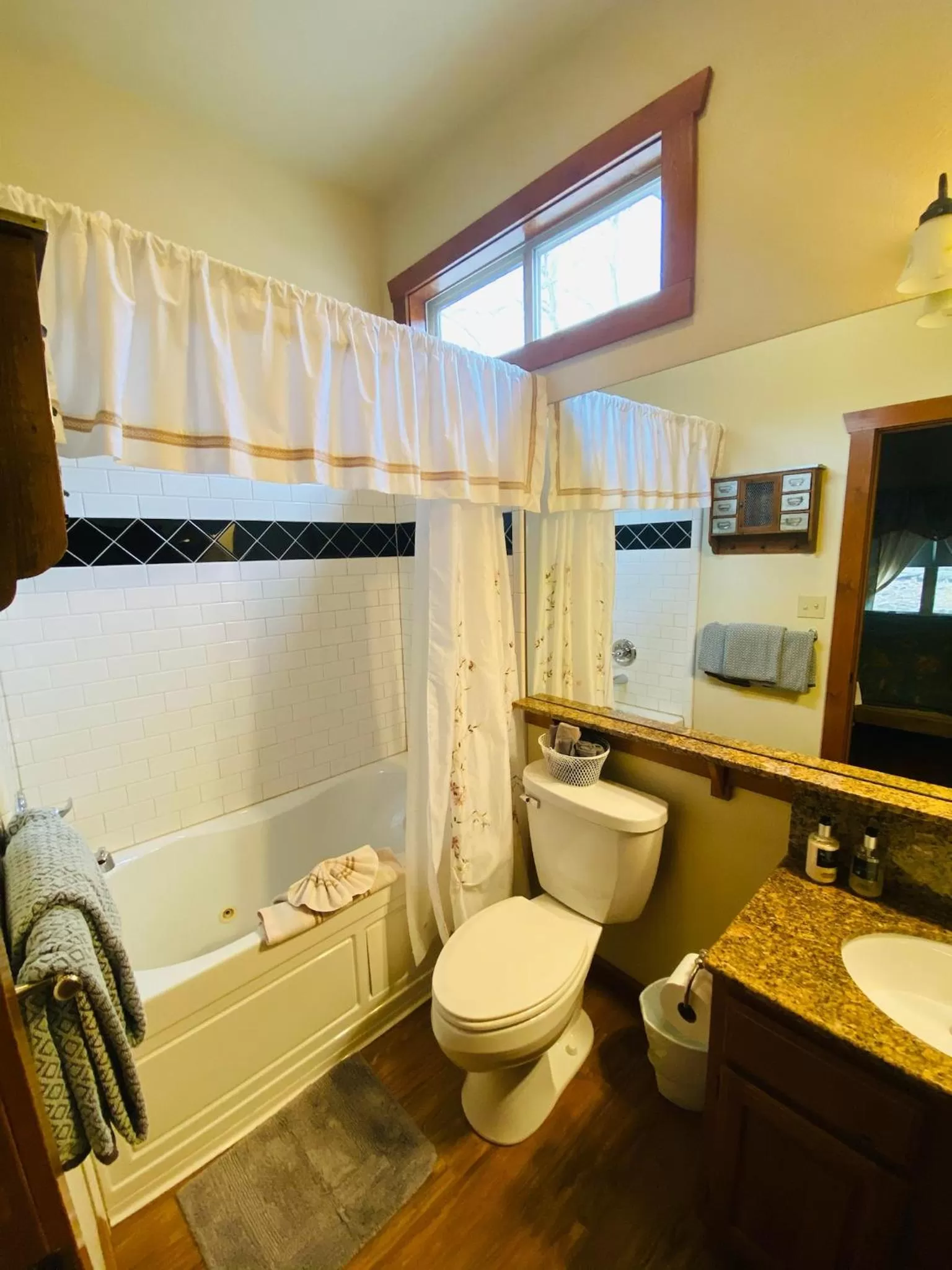 Bathroom in All Seasons Treehouse Village