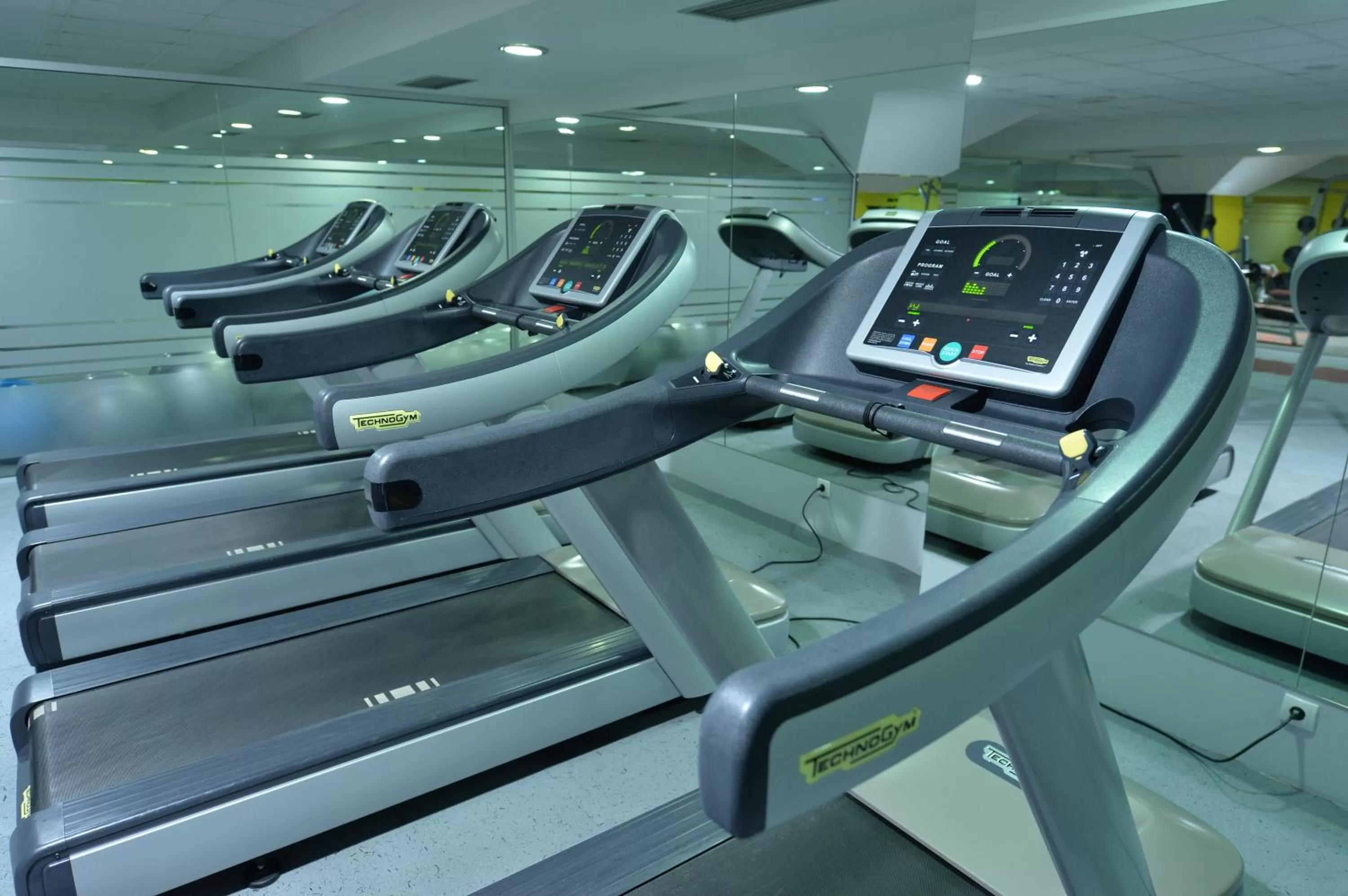 Fitness centre/facilities in Putnik Inn Belgrade