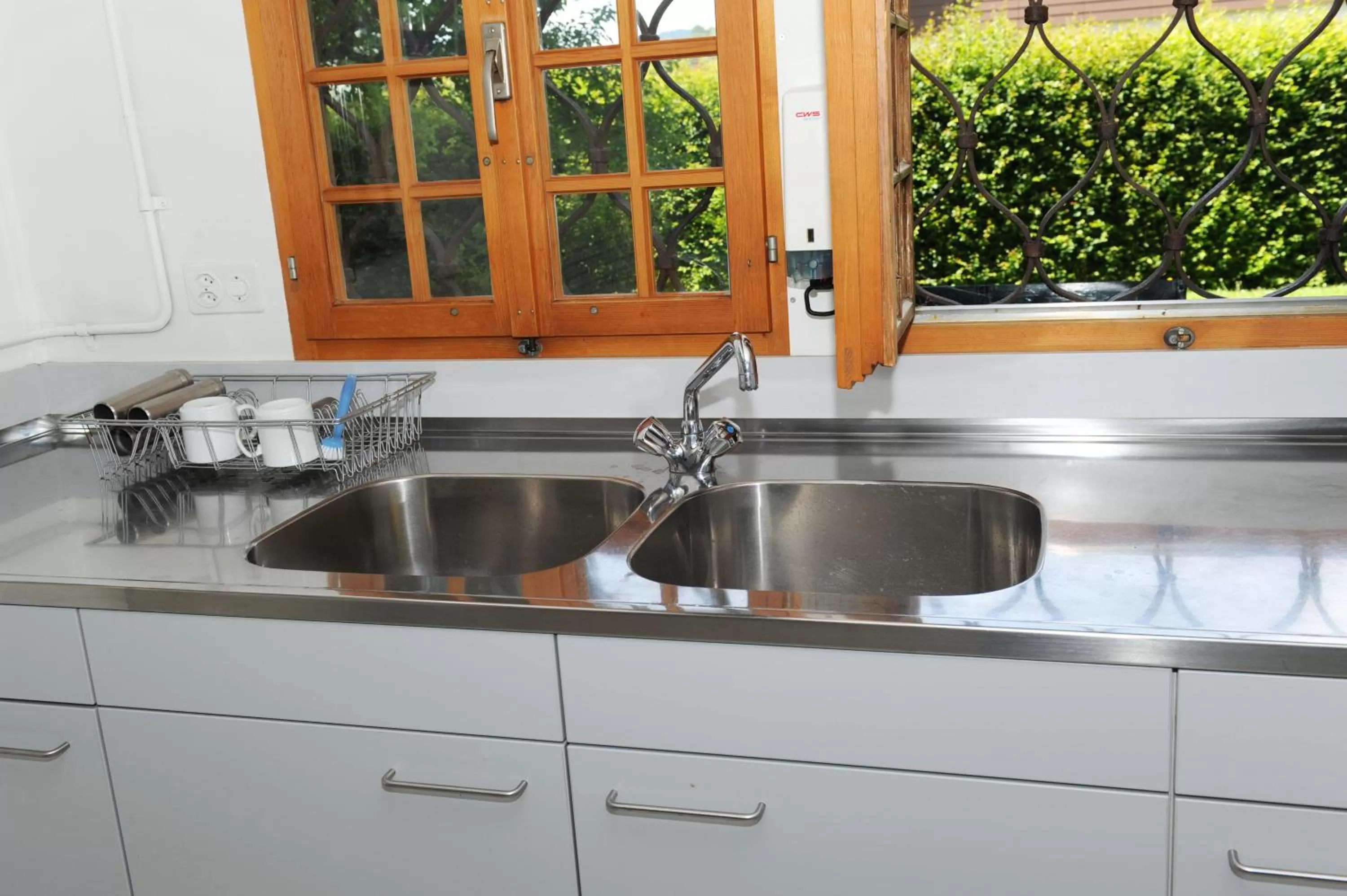 Kitchen or kitchenette, Kitchen/Kitchenette in Emme Lodge