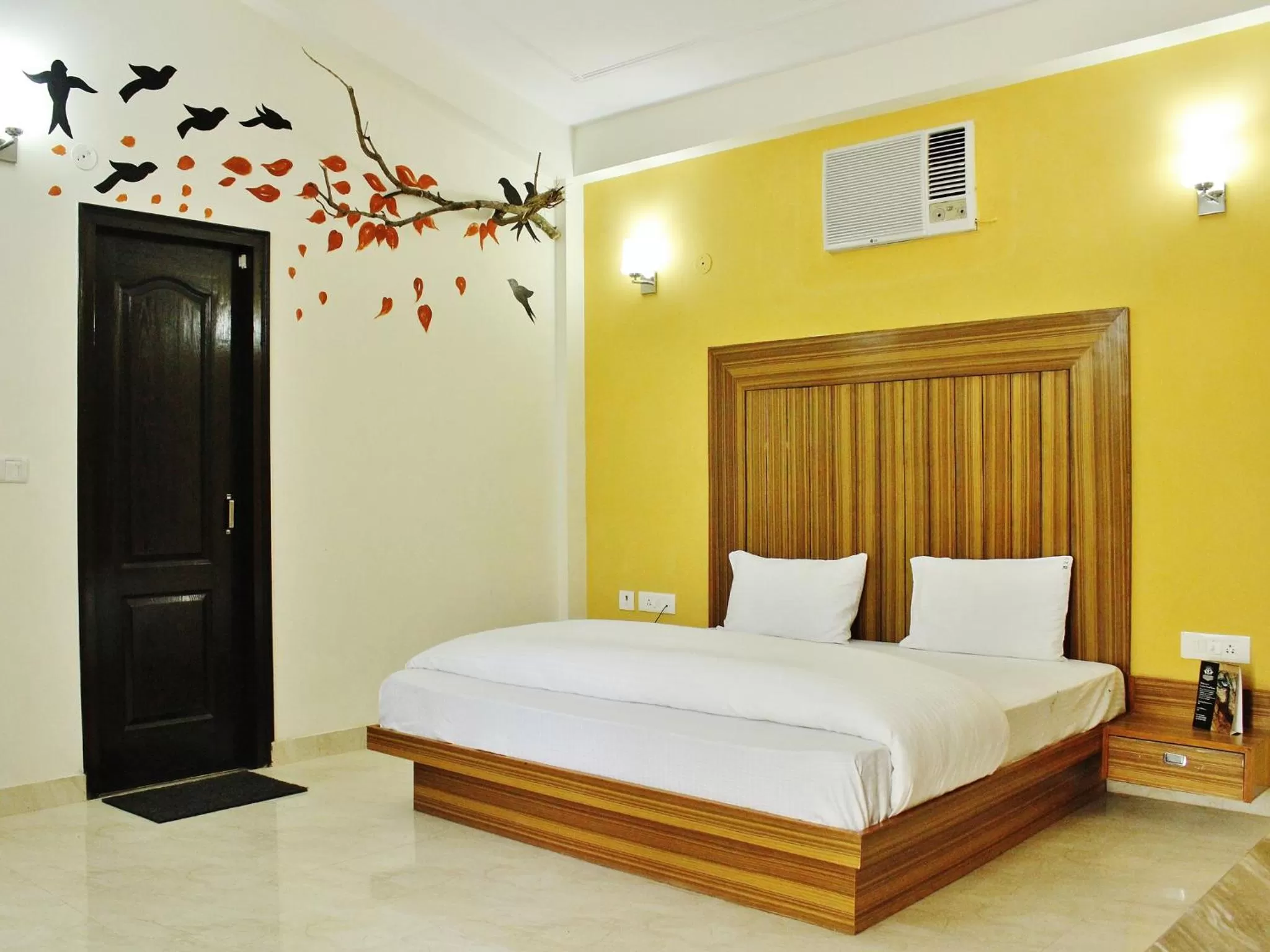 Photo of the whole room, Bed in Corbett Treat Resort By Atya Hotels