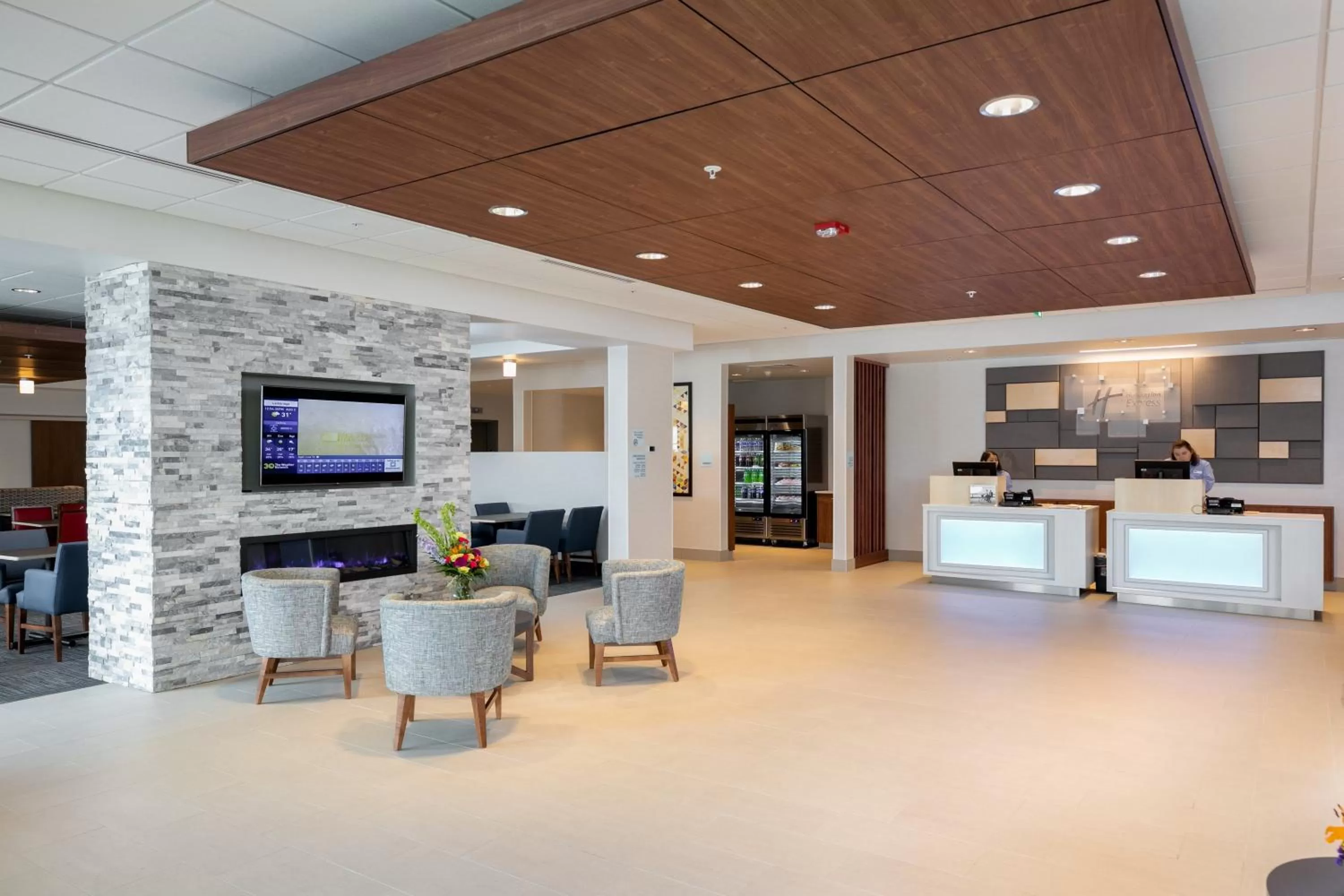 Property building in Holiday Inn Express - Lethbridge Southeast by IHG