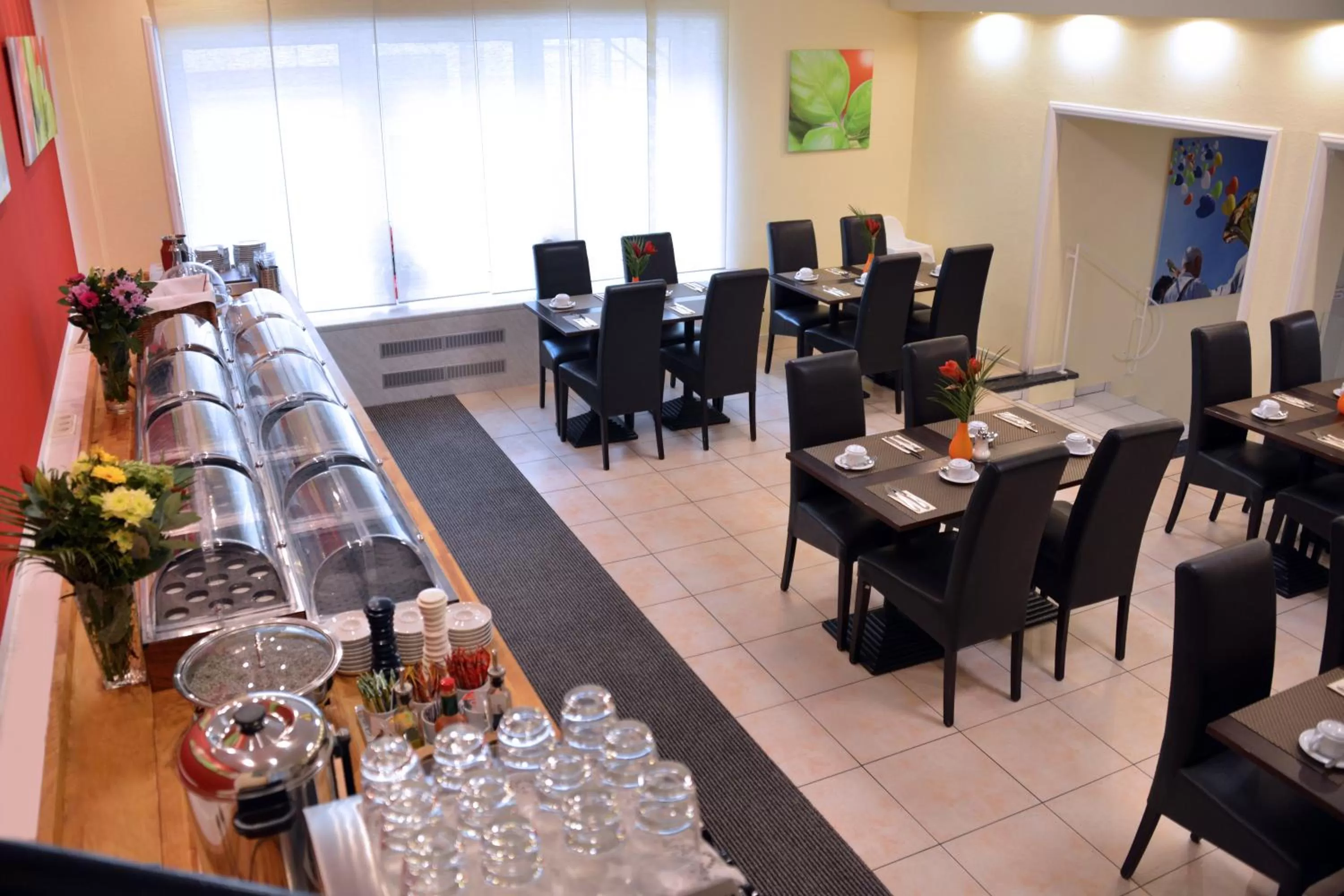 Buffet breakfast in Hotel Italia