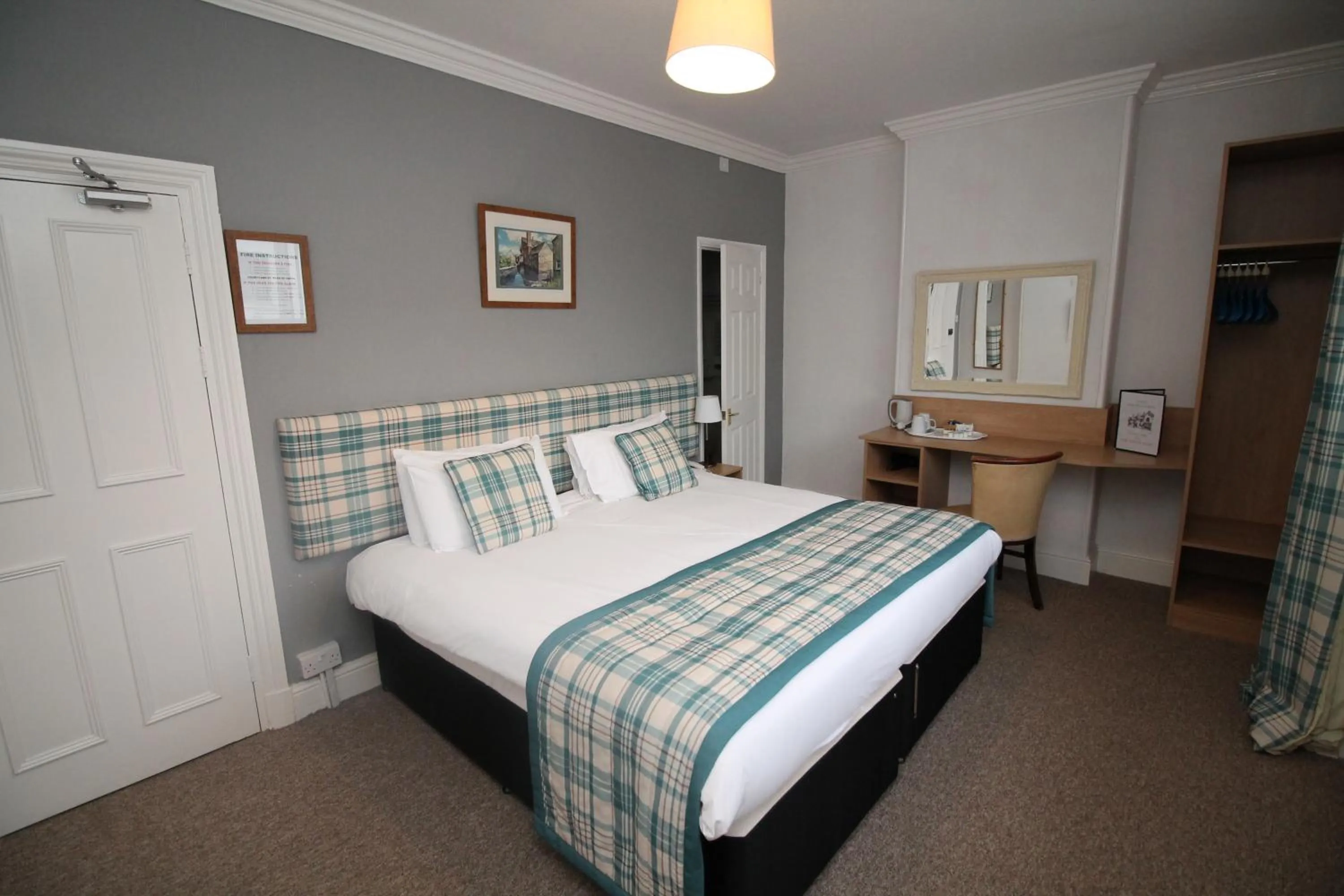 Bed in White Hart Hotel