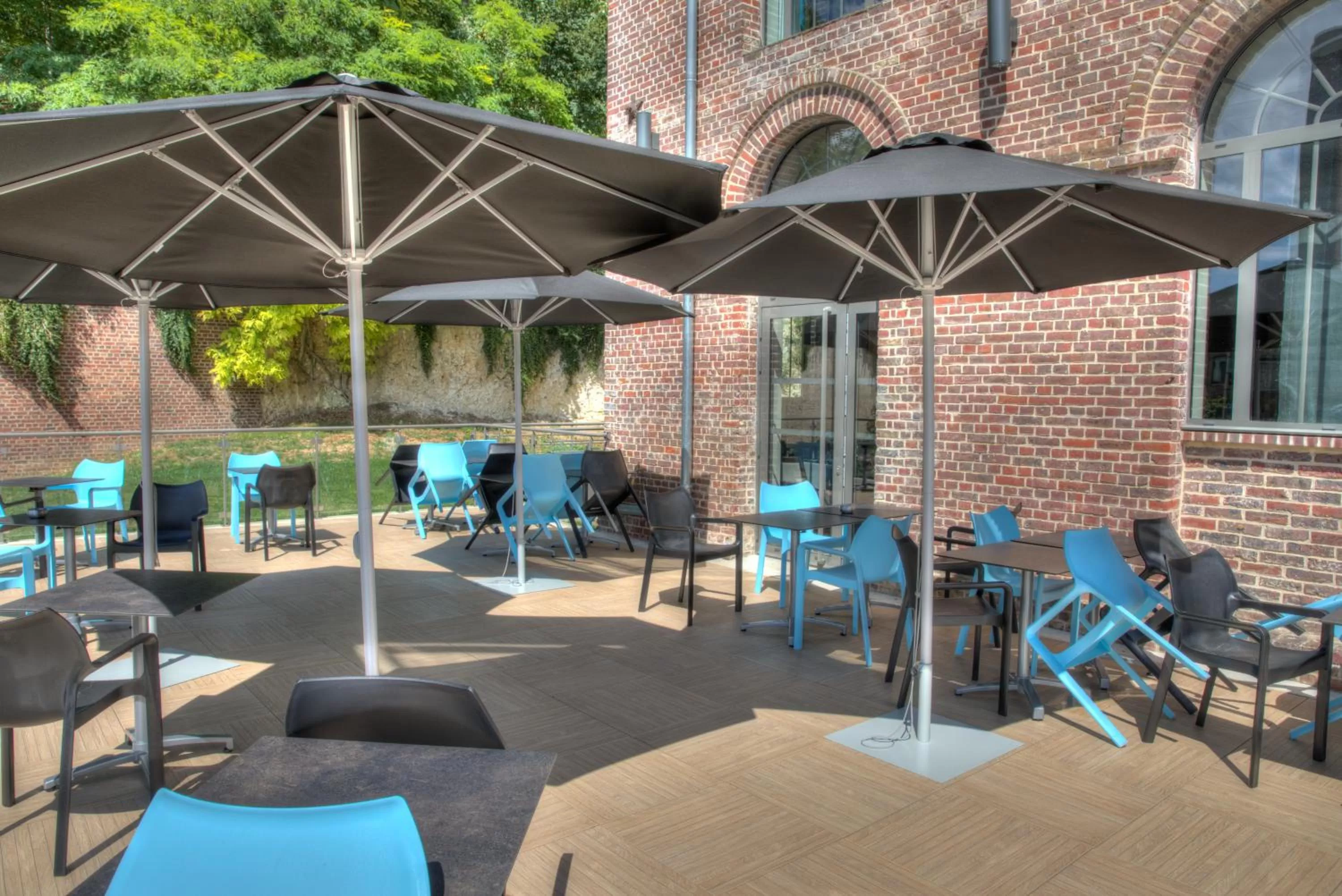 Balcony/Terrace in Hôtel de la Tabletterie