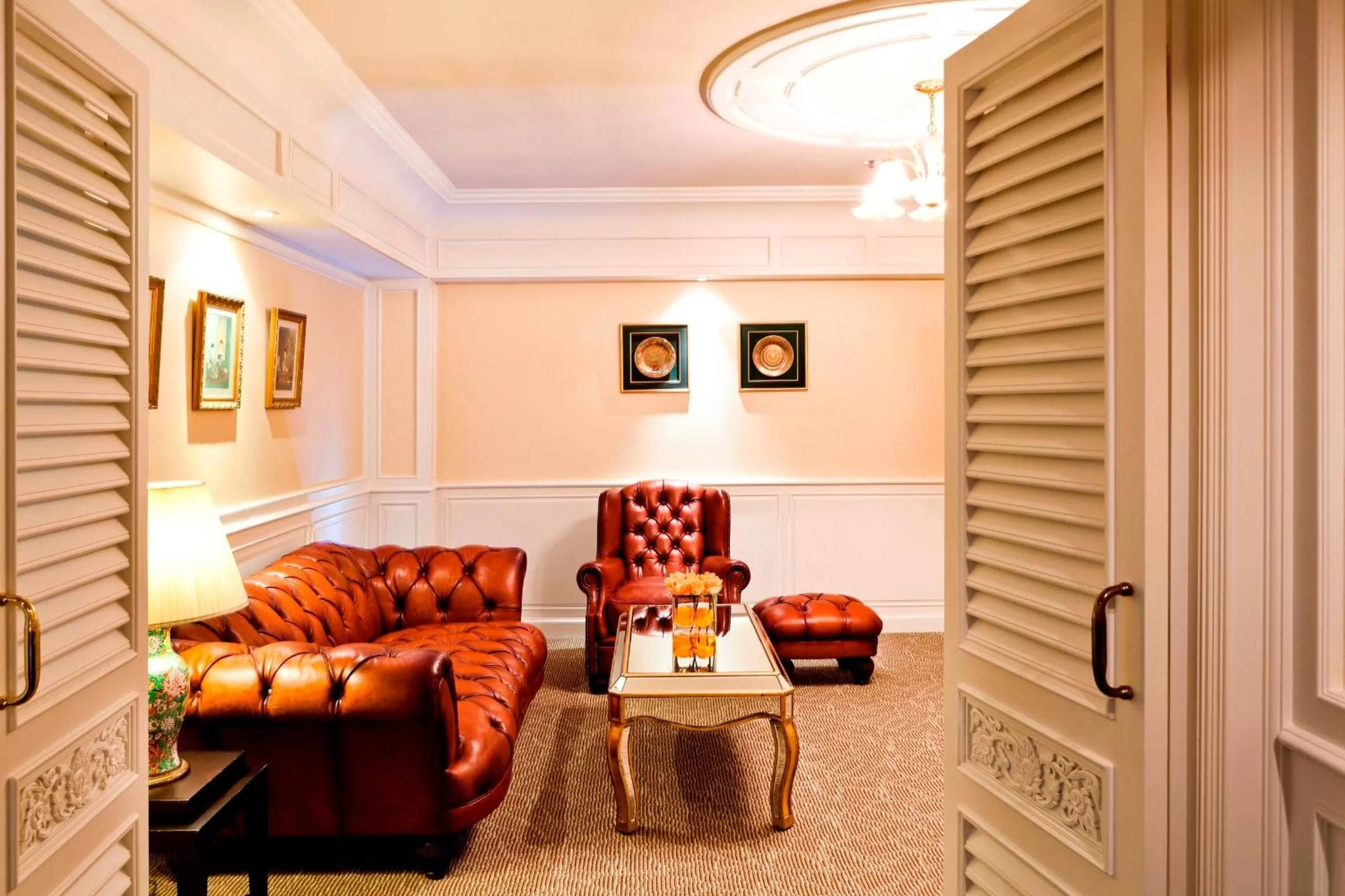 Living room in Royal Princess Larn Luang - SHA Extra Plus