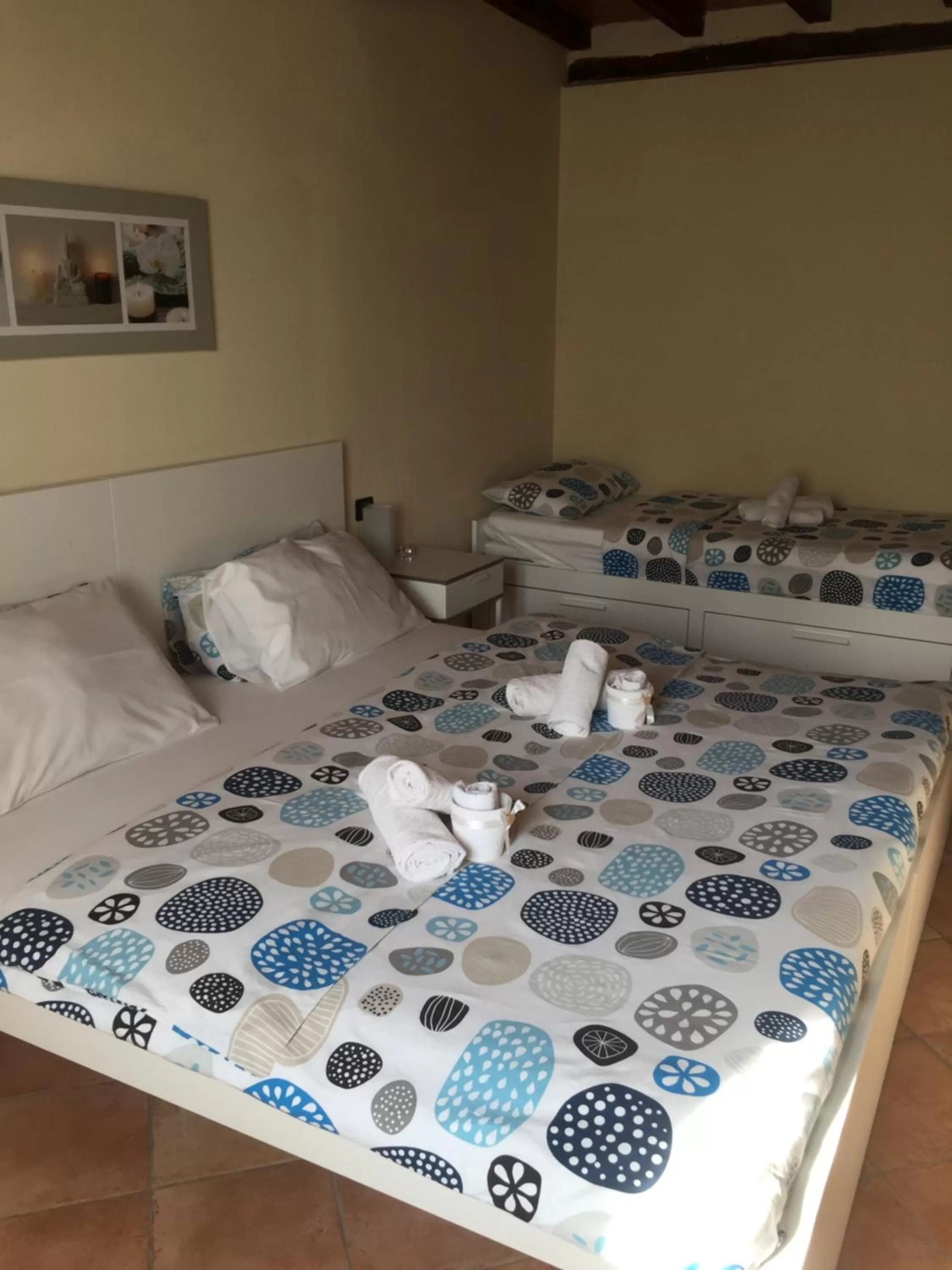 Bed in B&B Happiness in the Country