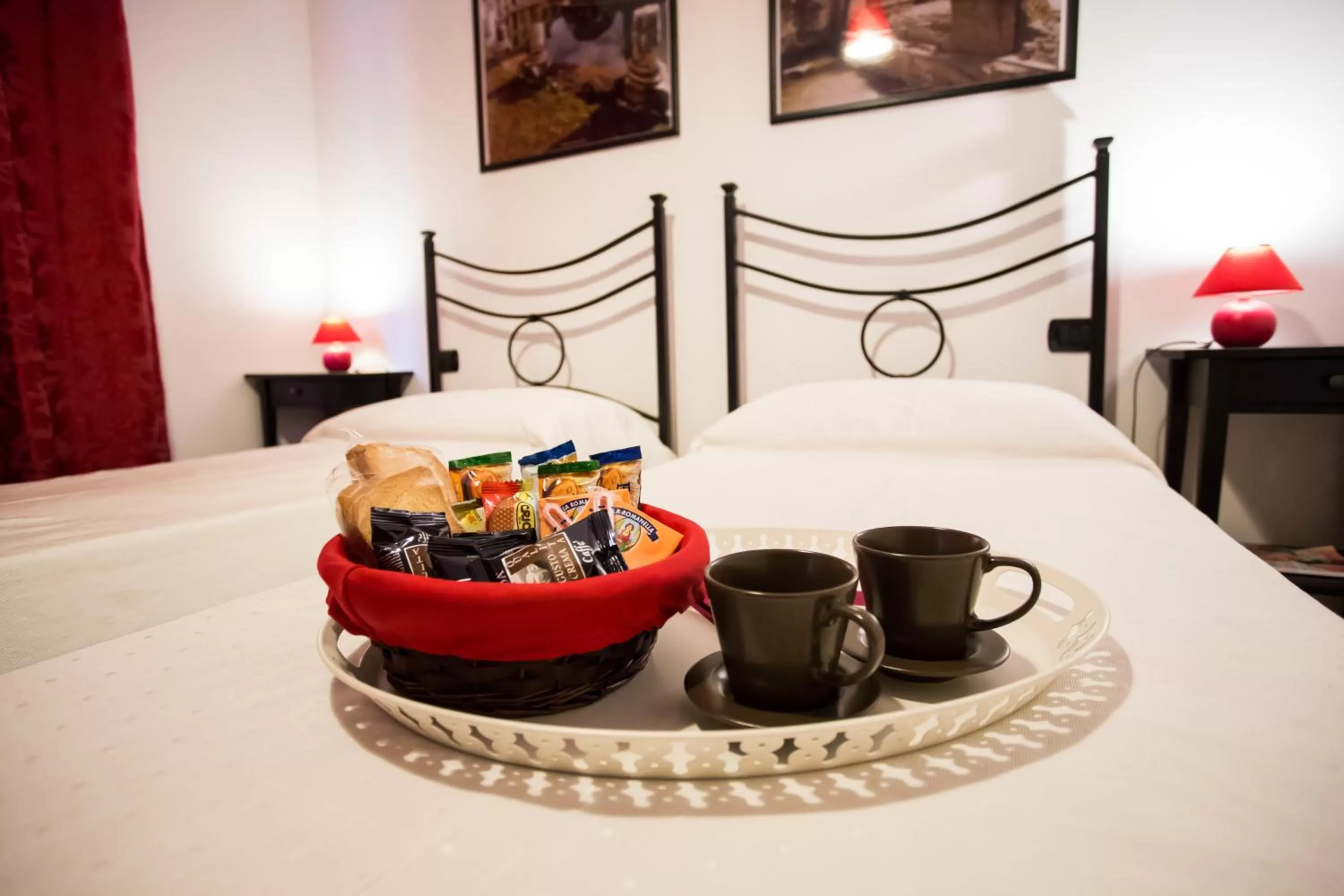 Bedroom, Bed in B&B Villa Adriana