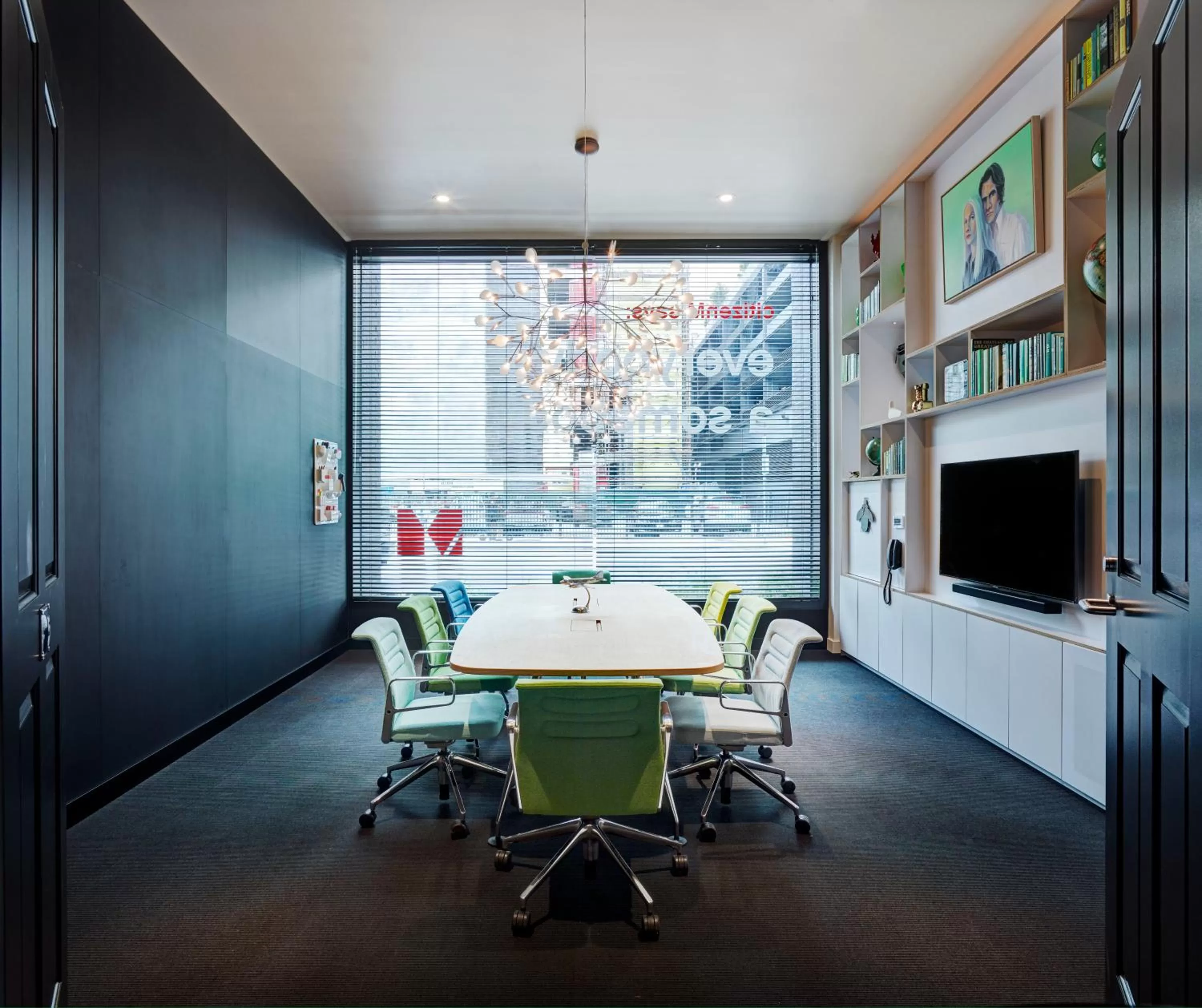 Meeting/conference room in citizenM Los Angeles Downtown