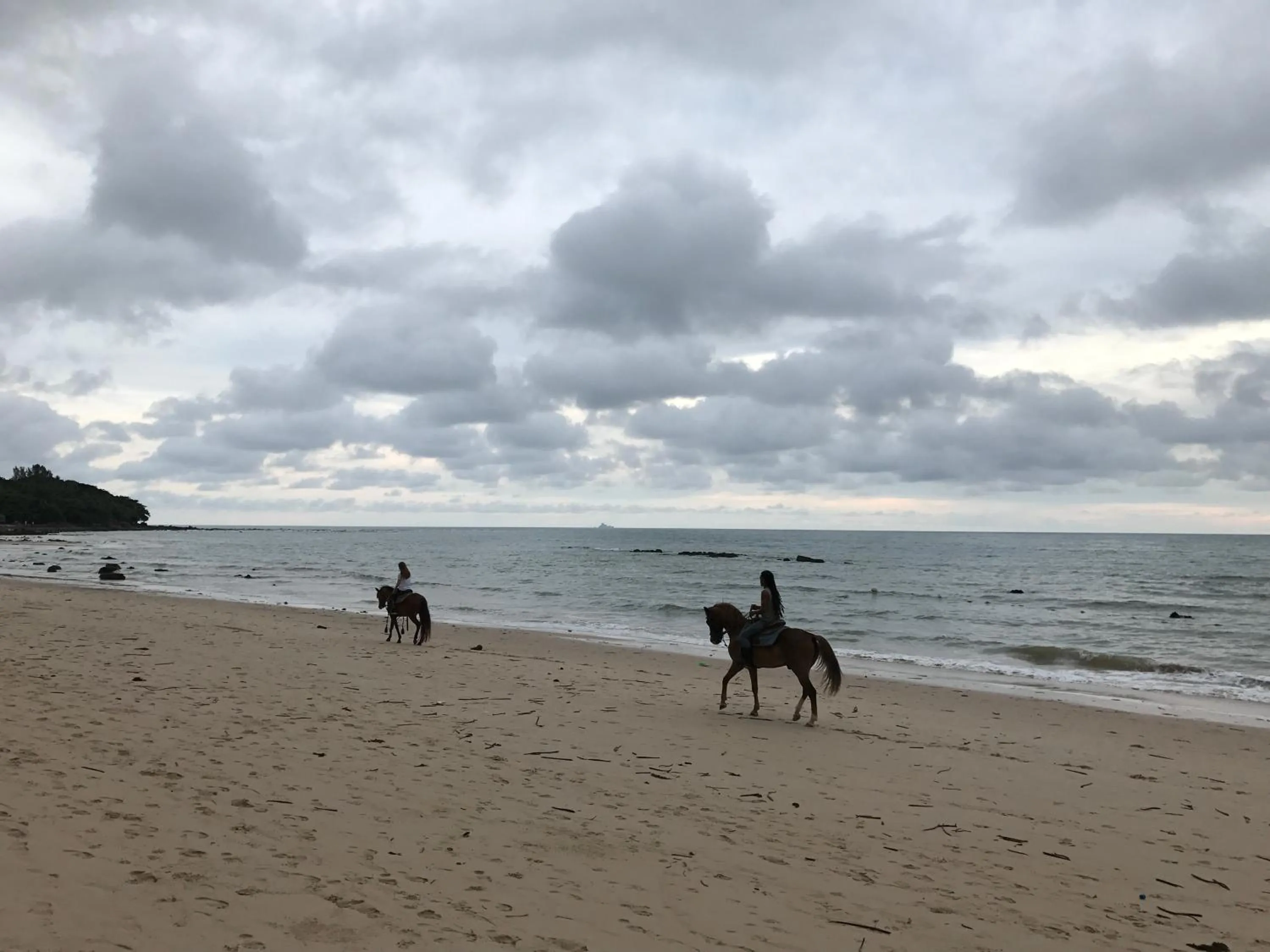 Beach in Hub of Joys Hostel