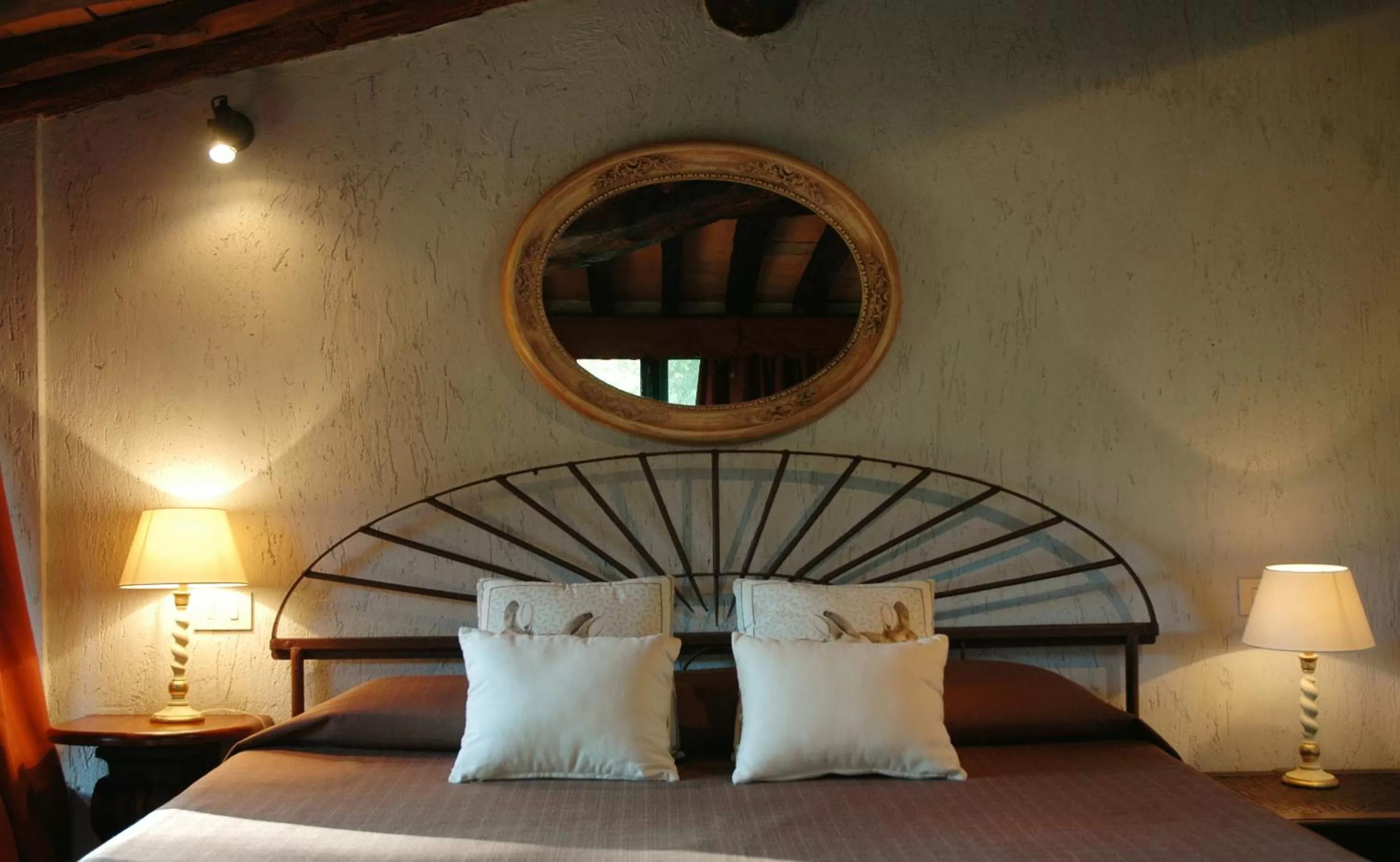 Decorative detail, Bed in Casa Matilde