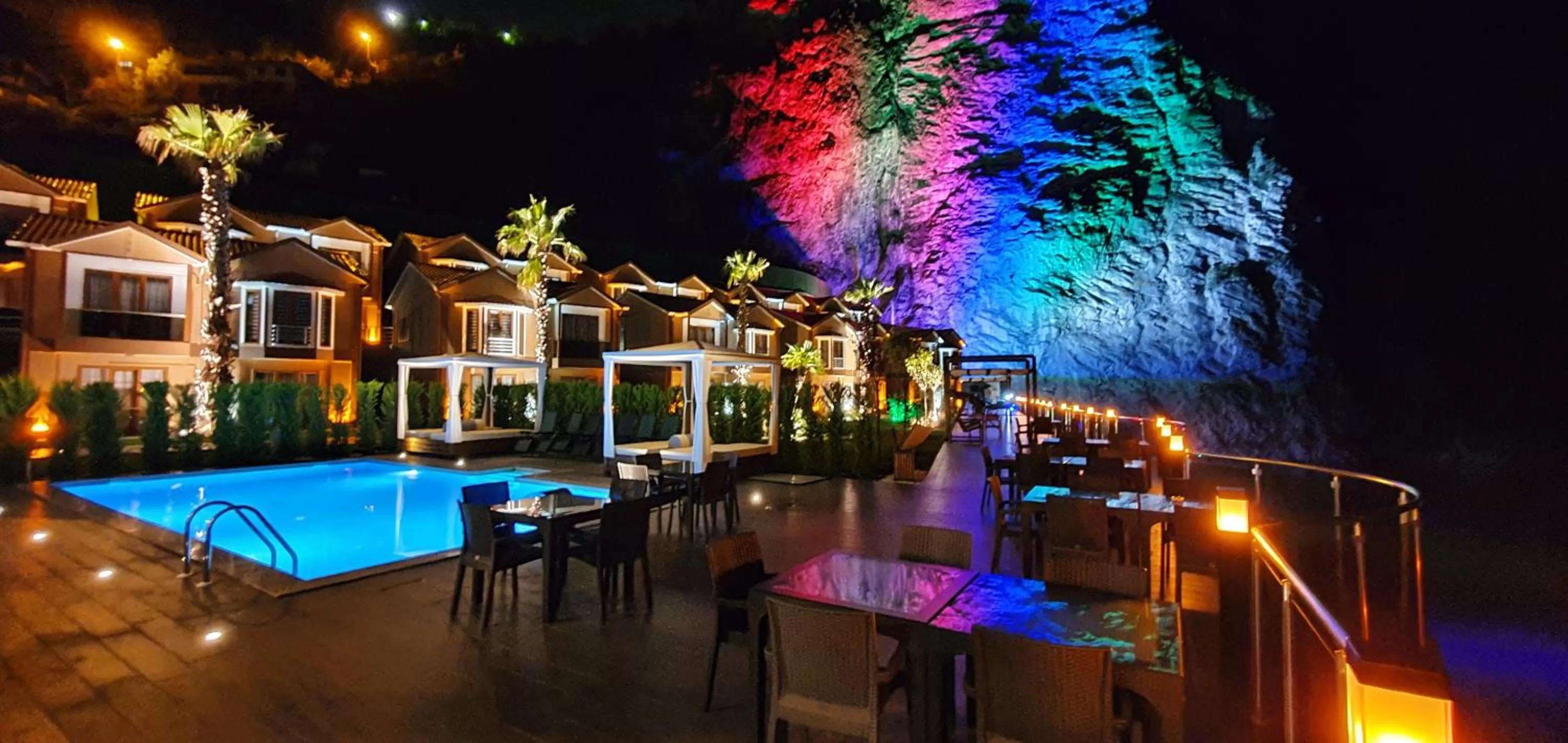 Night in Villa Da Otel