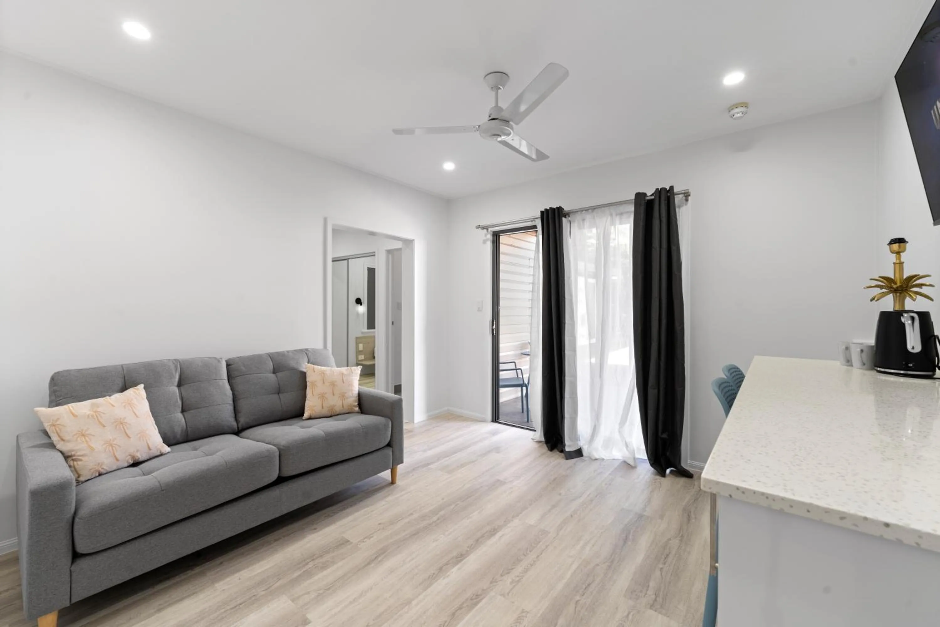 Caravella Backpackers