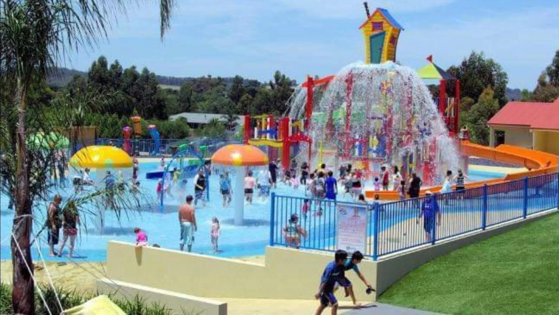 People in Aguada of the Seas