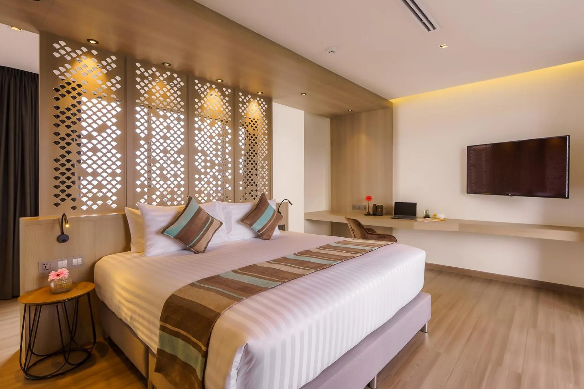 Bed in Fifth Pattaya Jomtien By Shiwalai Int