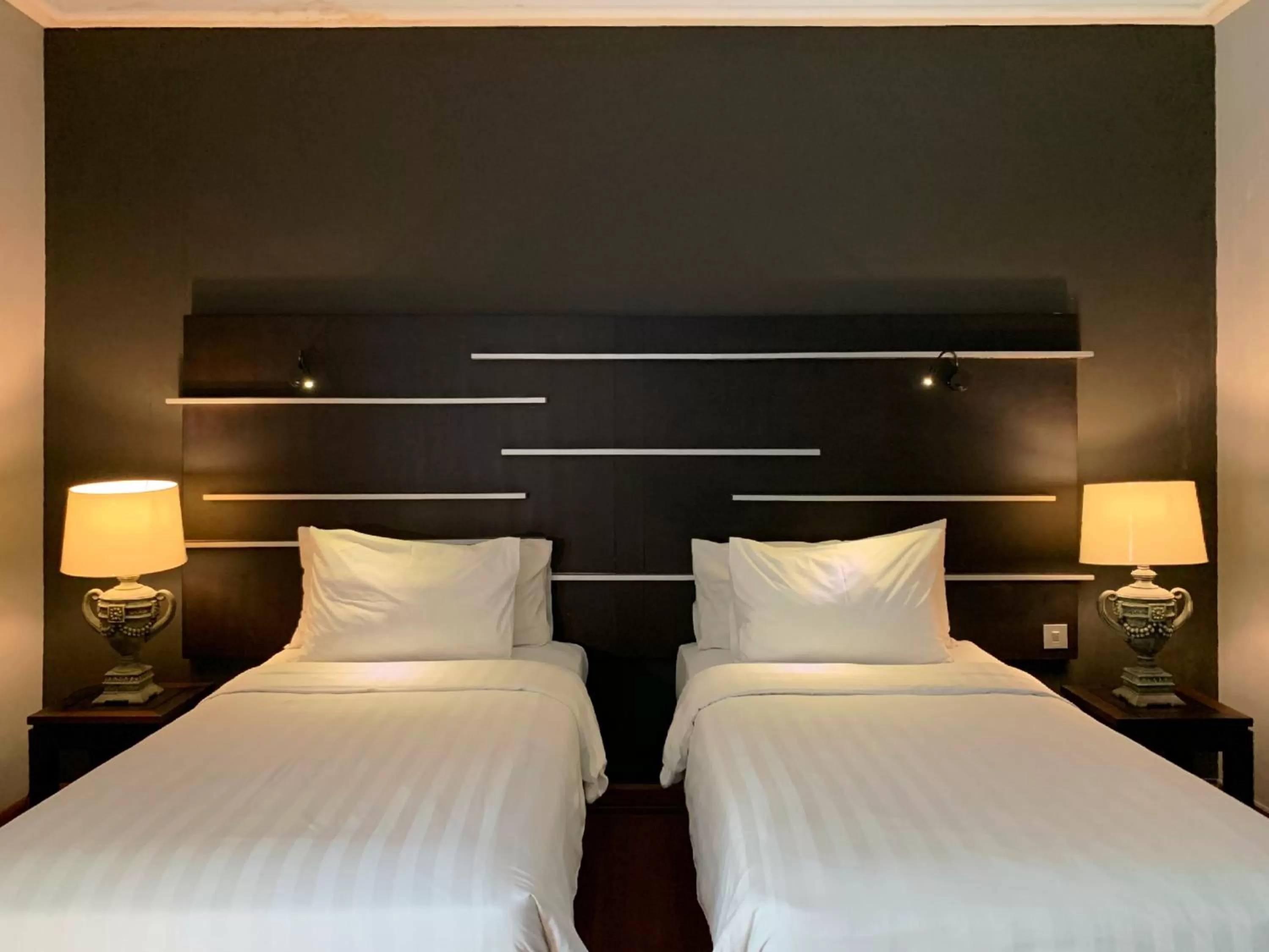 Deluxe Twin Room in Madina Inn Hotel