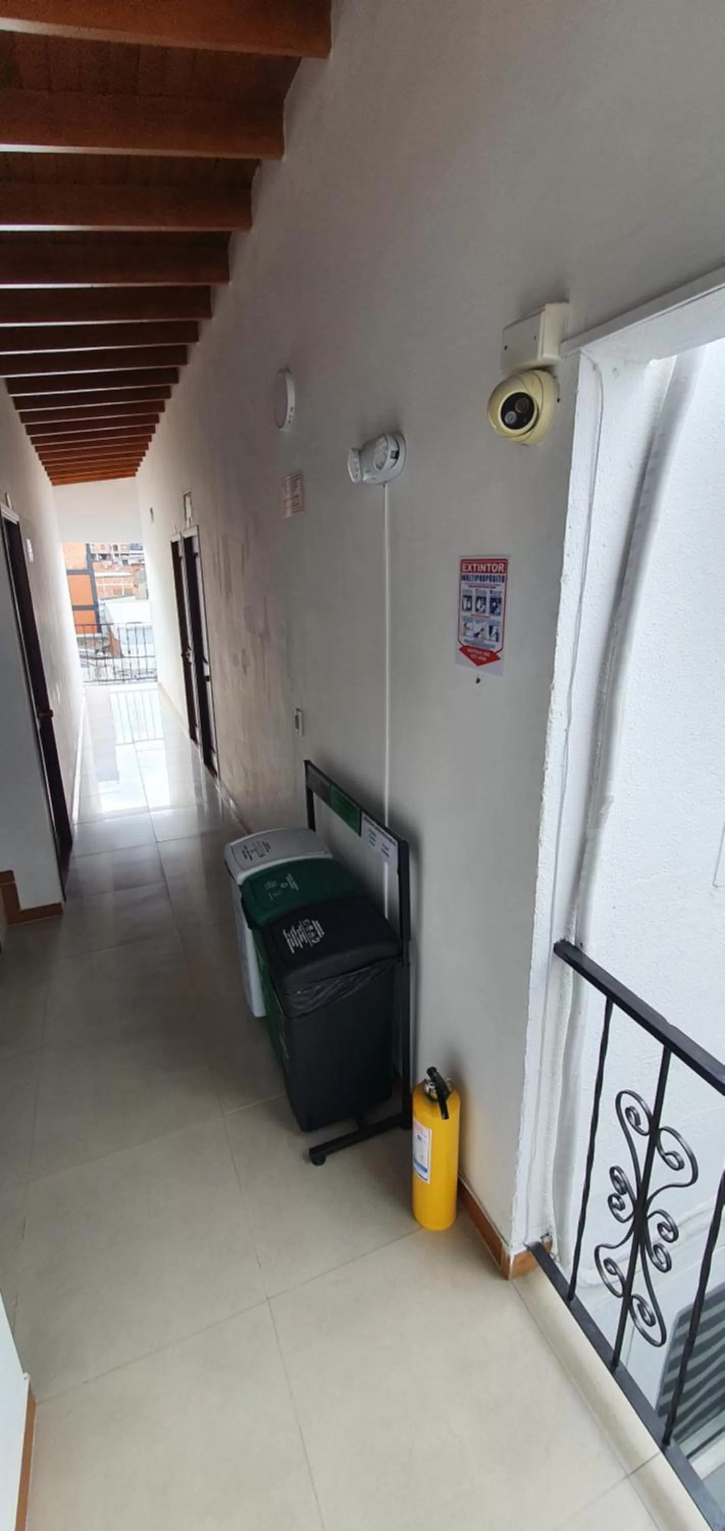 Property building in Hotel Picasso 70