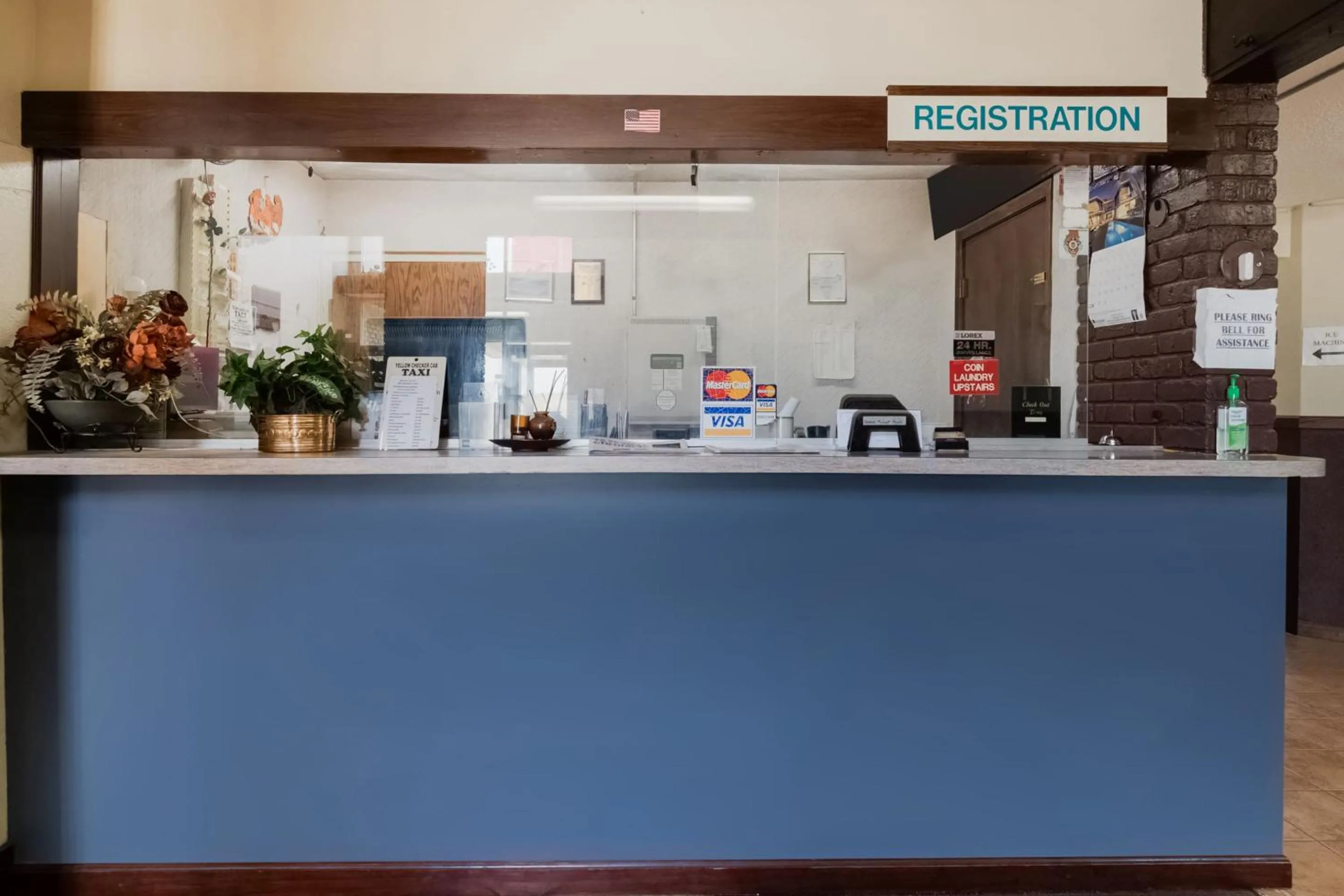 Lobby or reception in OYO Hotel Morton East Peoria I-74