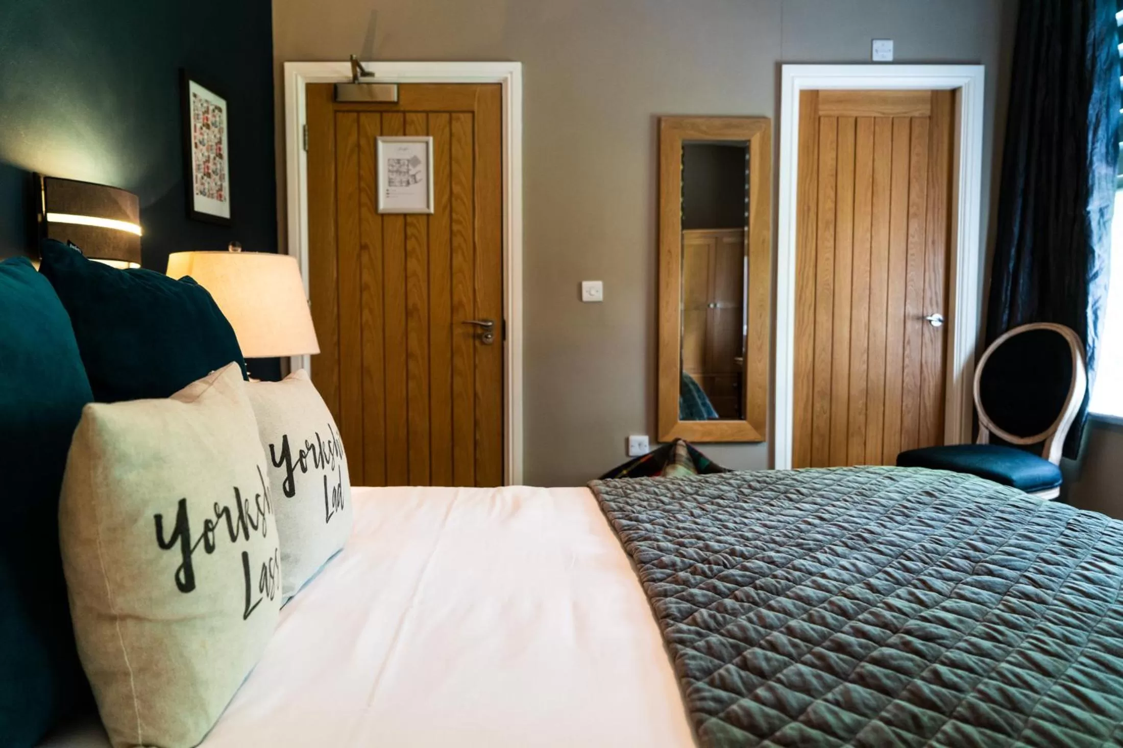 Bed in Grantham Arms