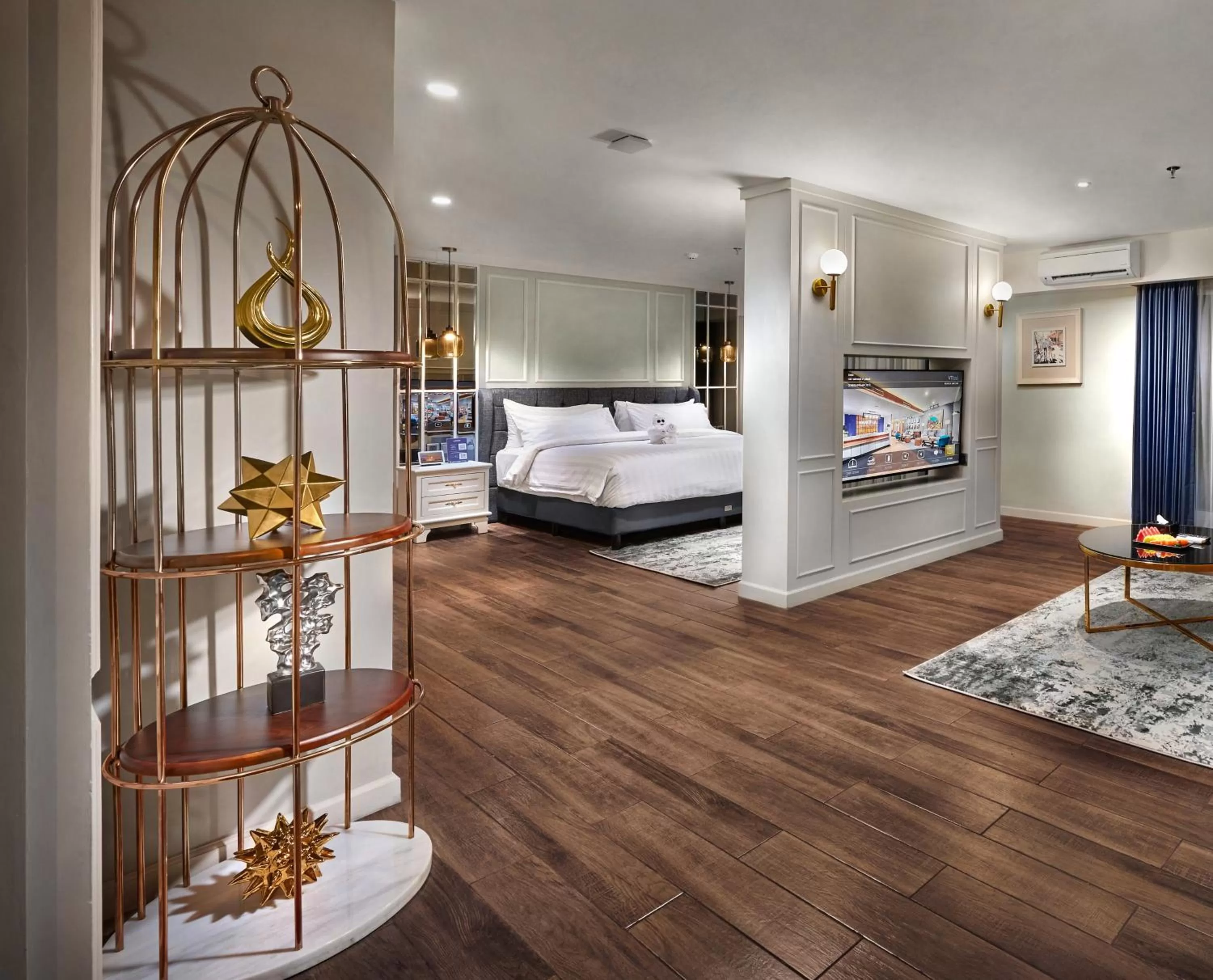 Bedroom, Bed in Aston Inn Jemursari