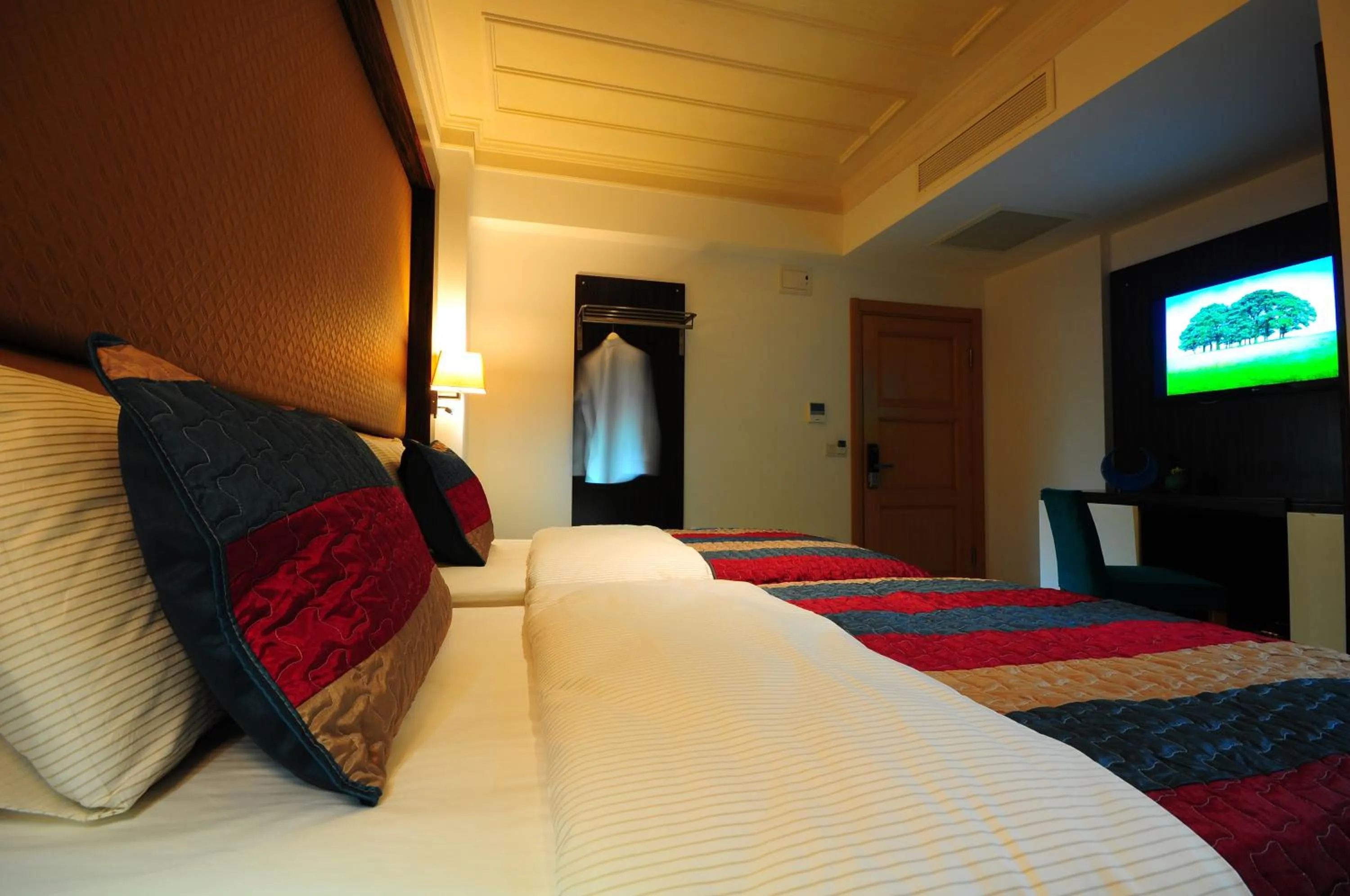 Bed in Ottopera Hotel