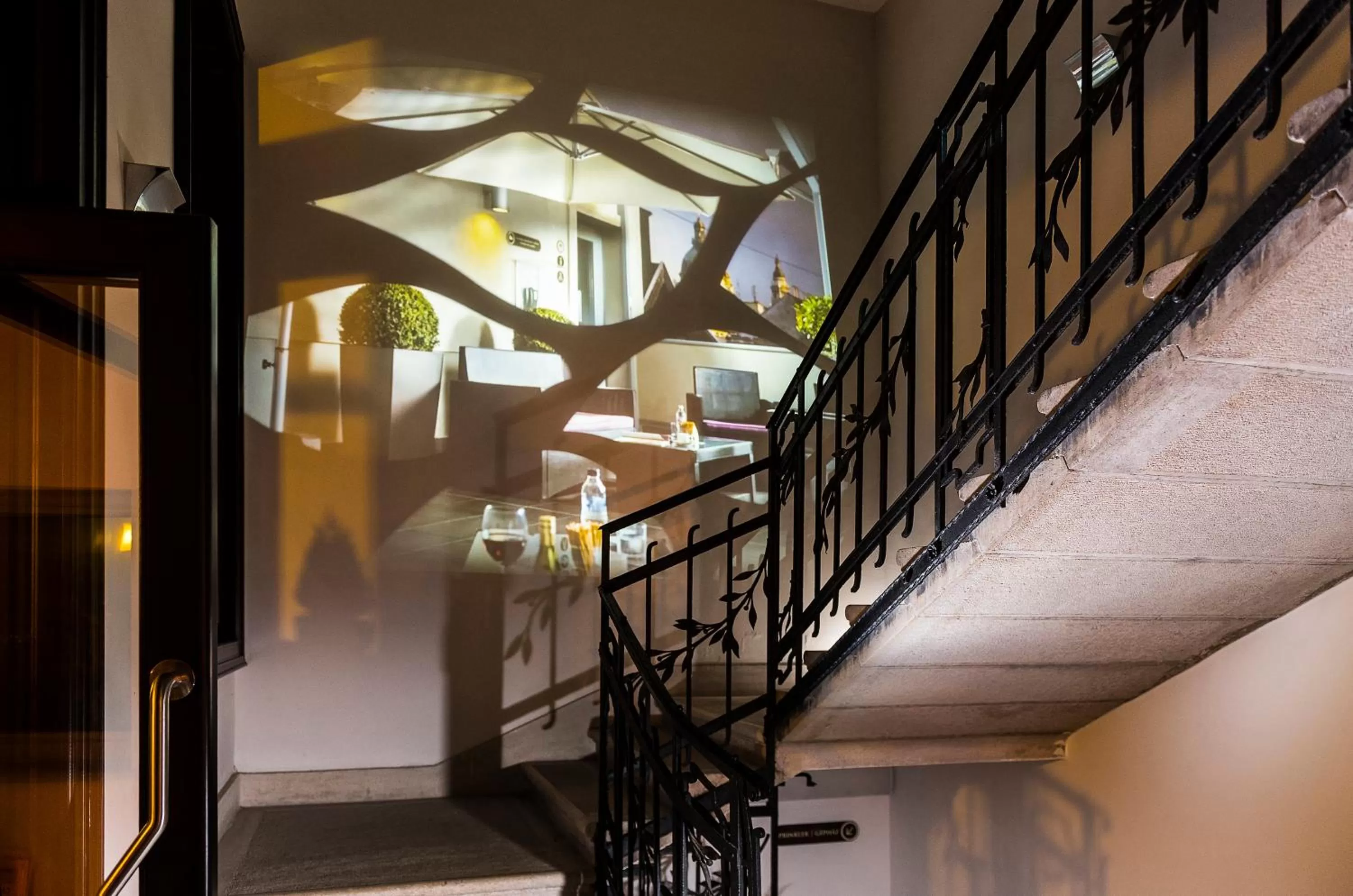 Area and facilities in Opera Garden Hotel & Apartments